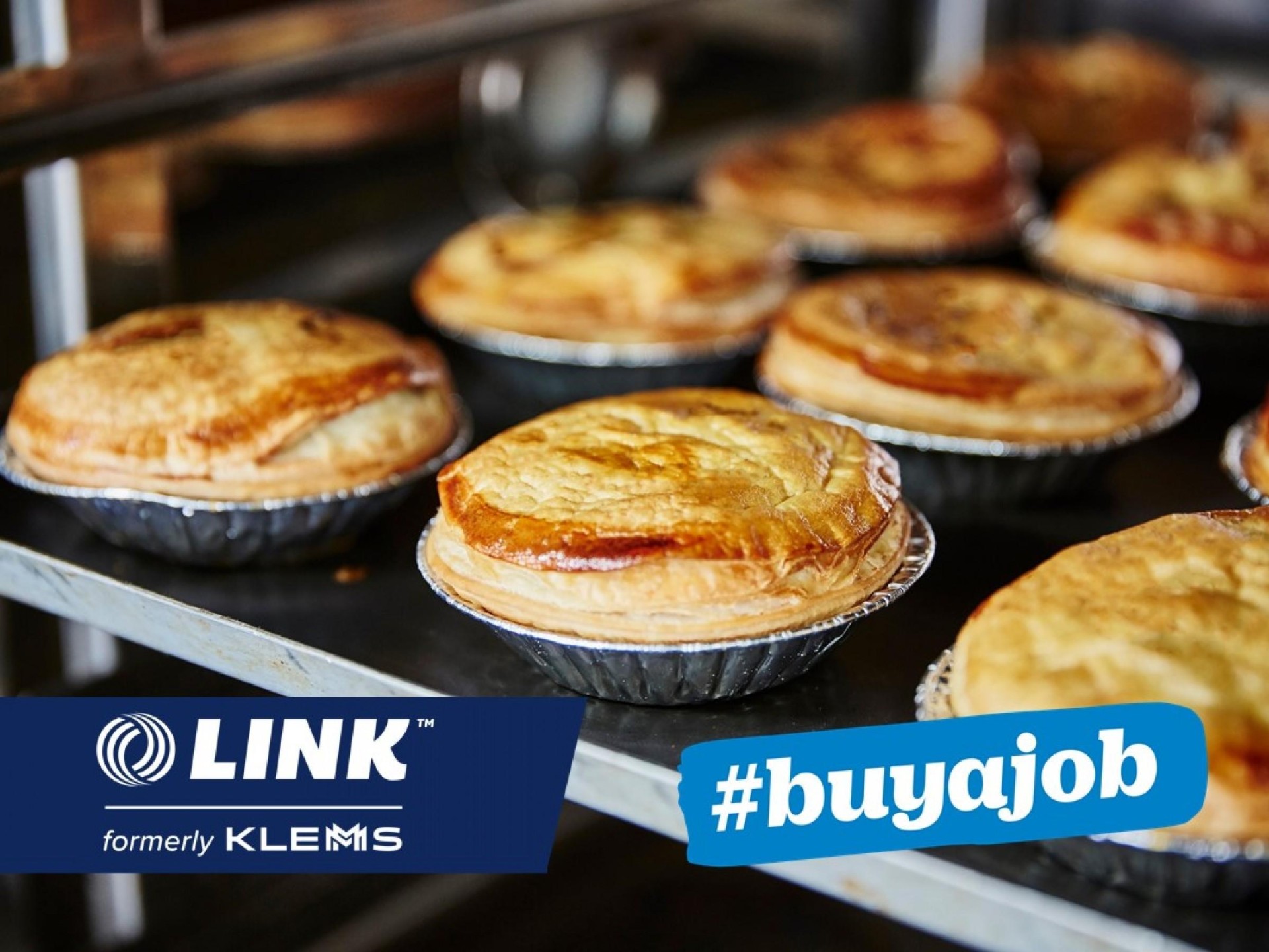 Under Offer Award Winning 573564 1