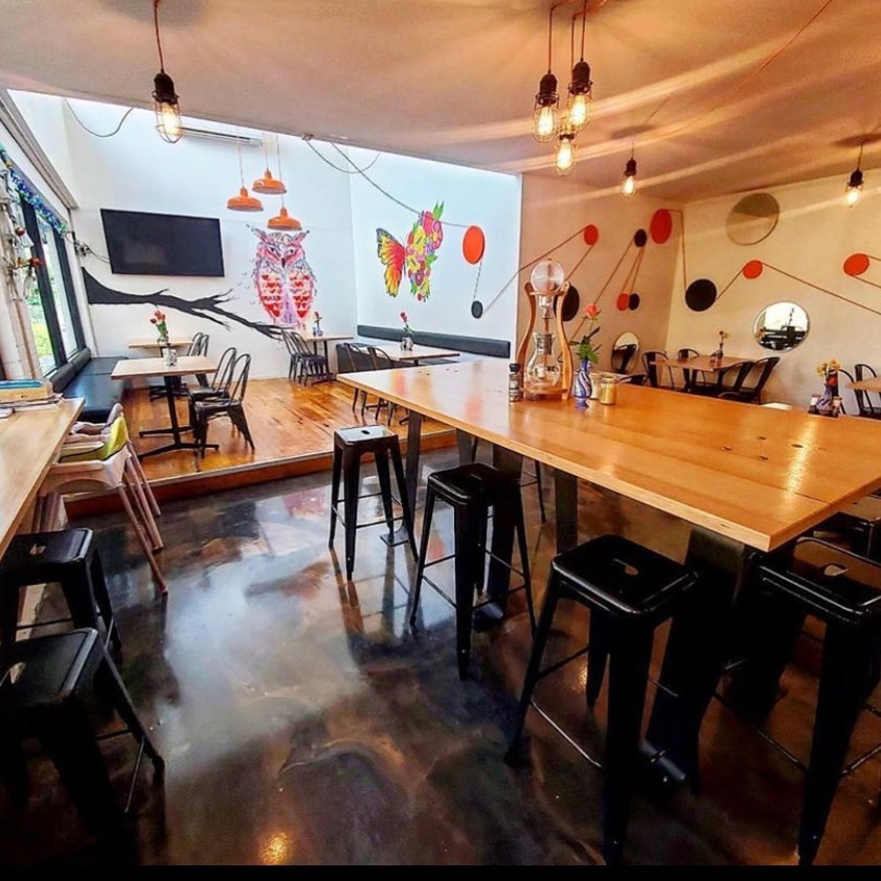 Multiple Award Winner Cafe 574102 2