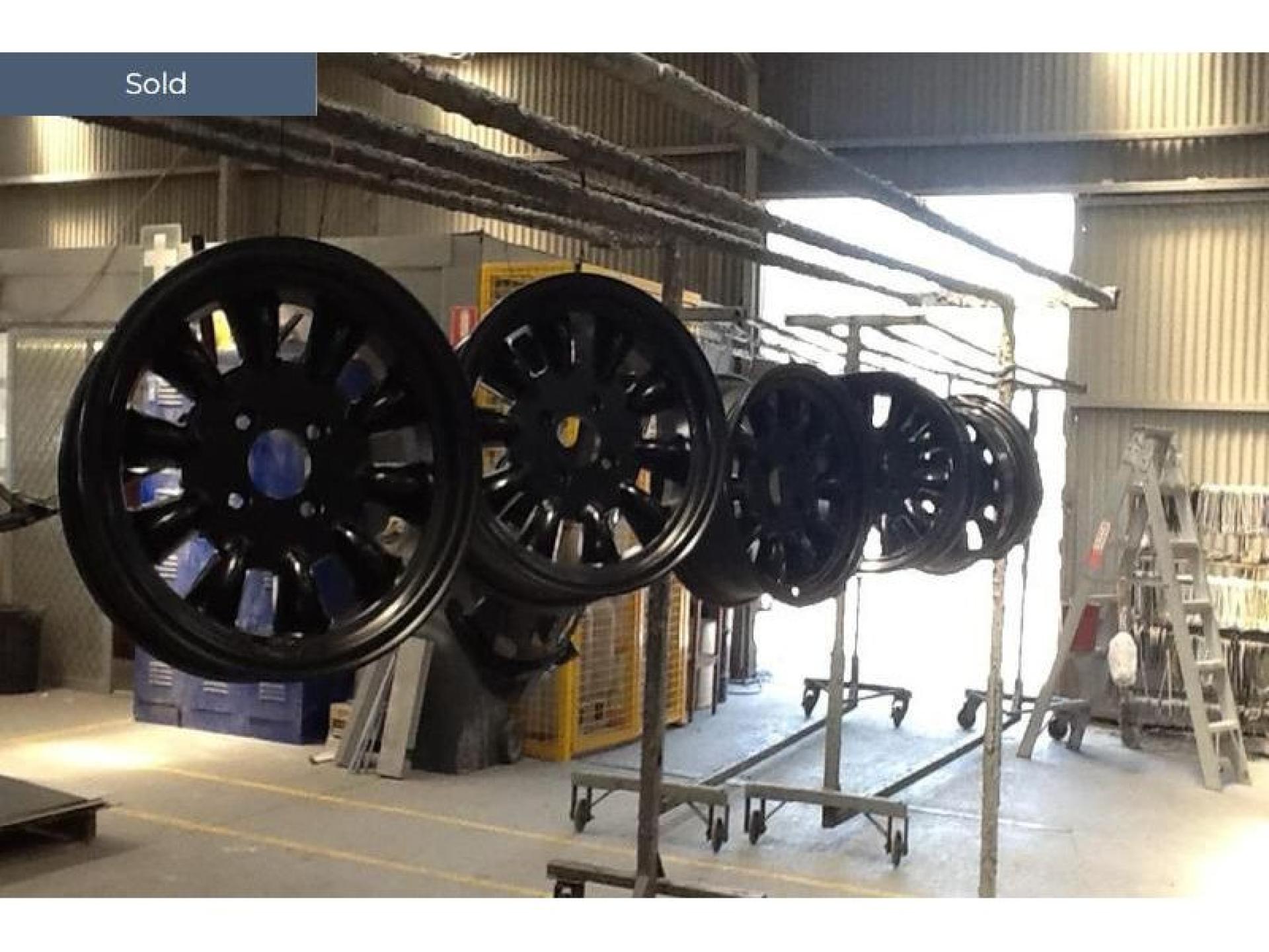 Shack Steel Design 575201 1