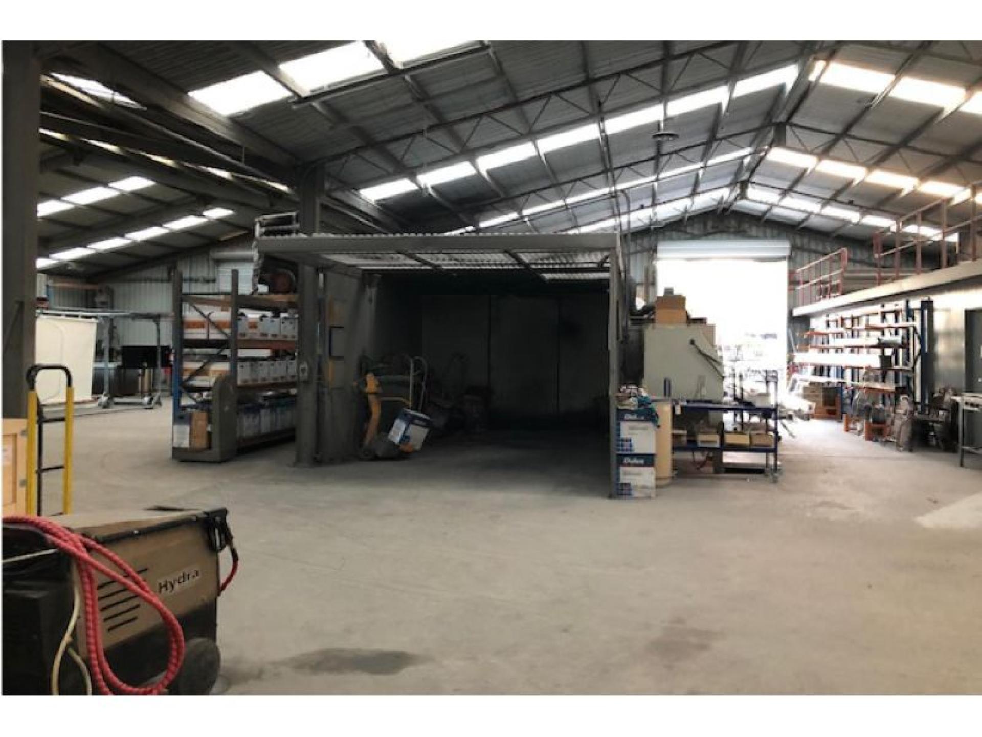 Shack Steel Design 575201 3