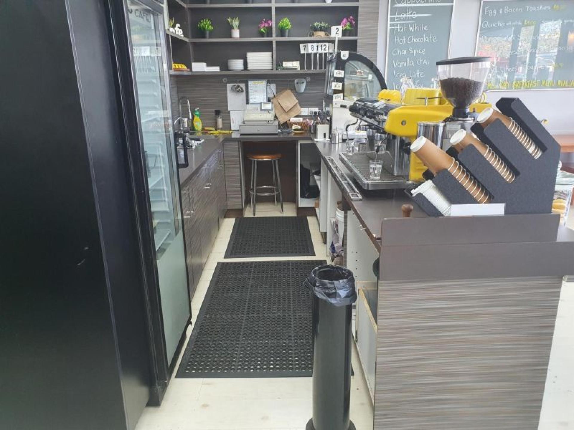 Lifestyle Tree Change - 578542 3