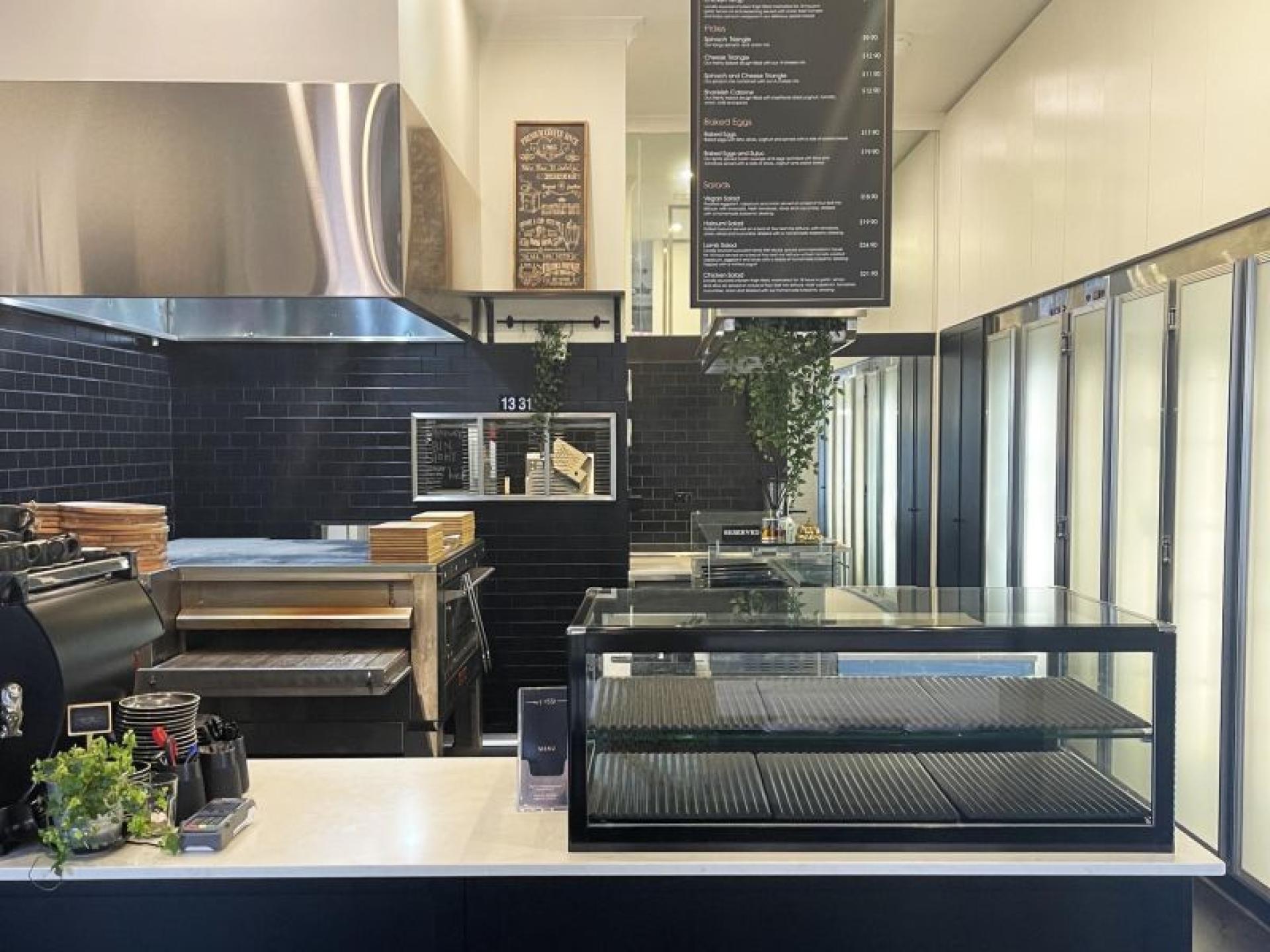 Cafe And Lebanese Bakery 579811 2