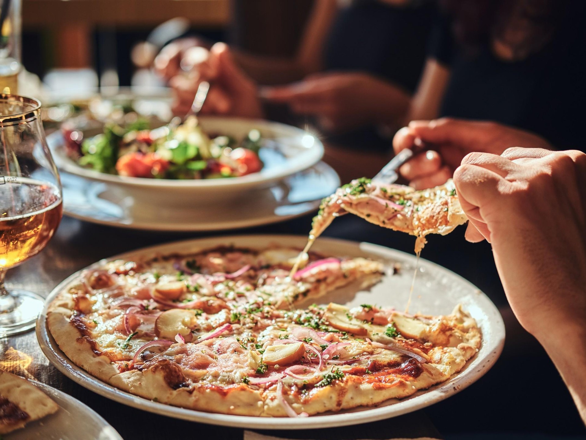 Fully Staffed Ristorante & 580402 3