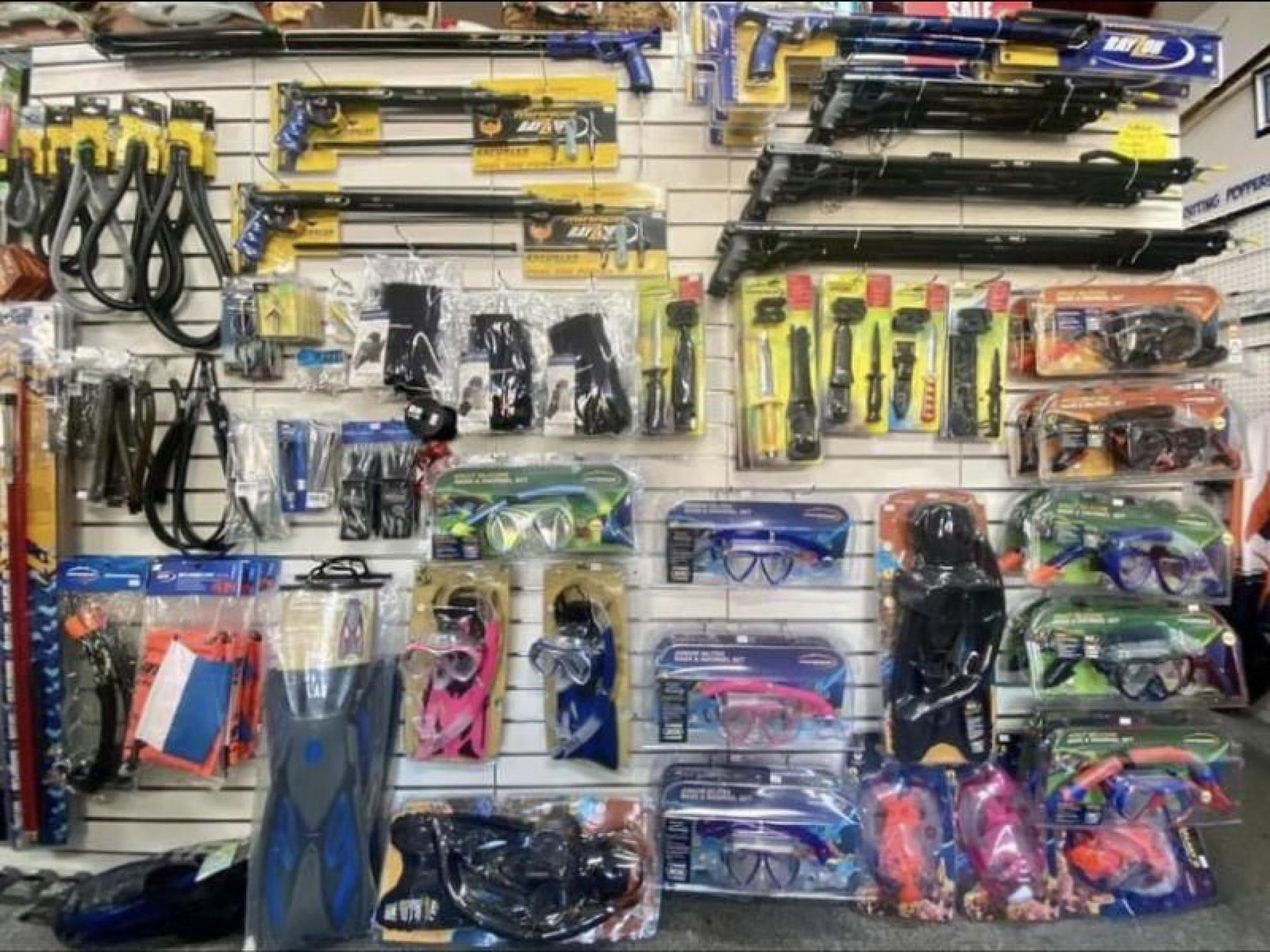 Iconic Bait And Tackle 580985 3