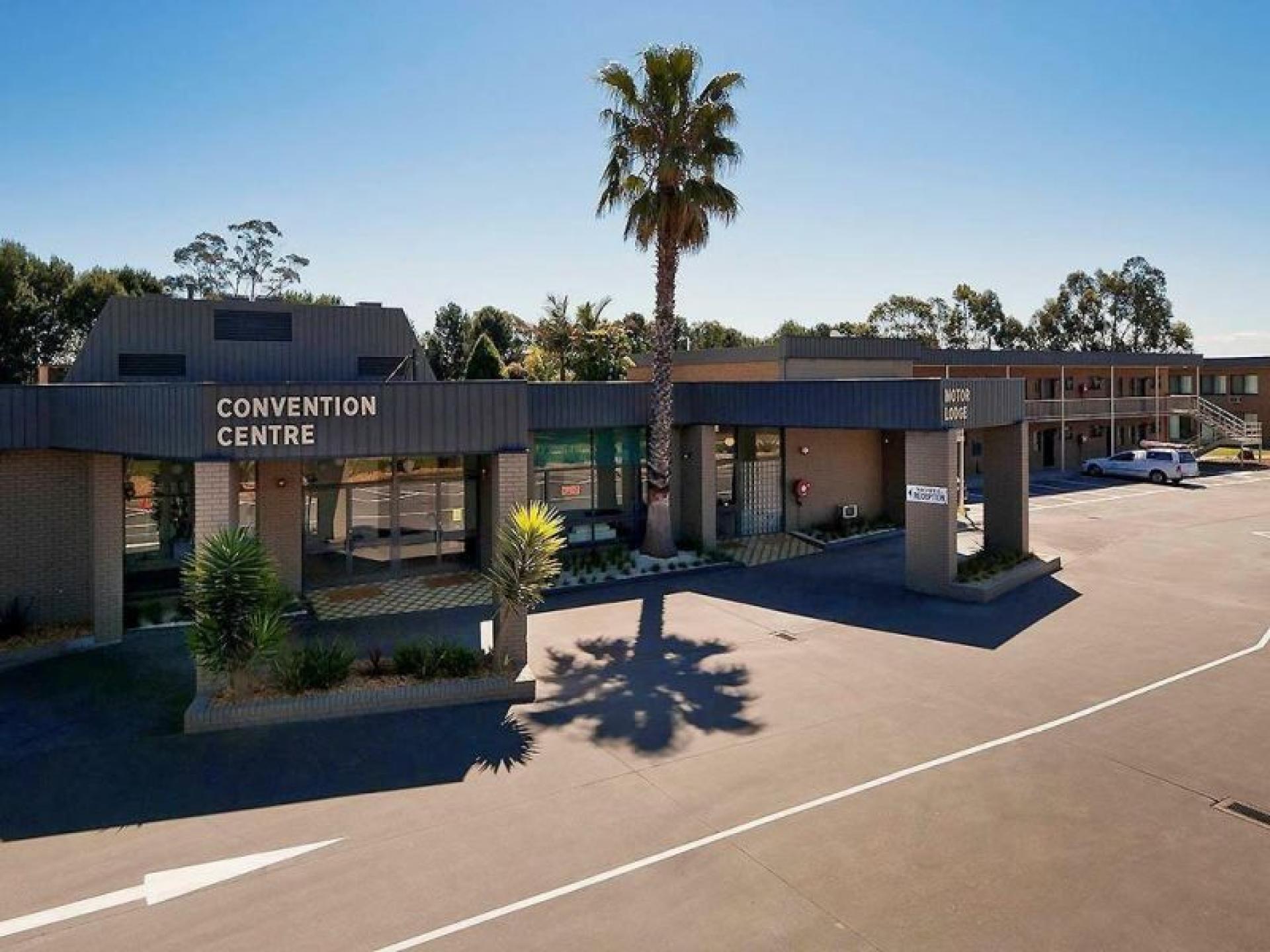 Large Leasehold Offering Steady 583031 2