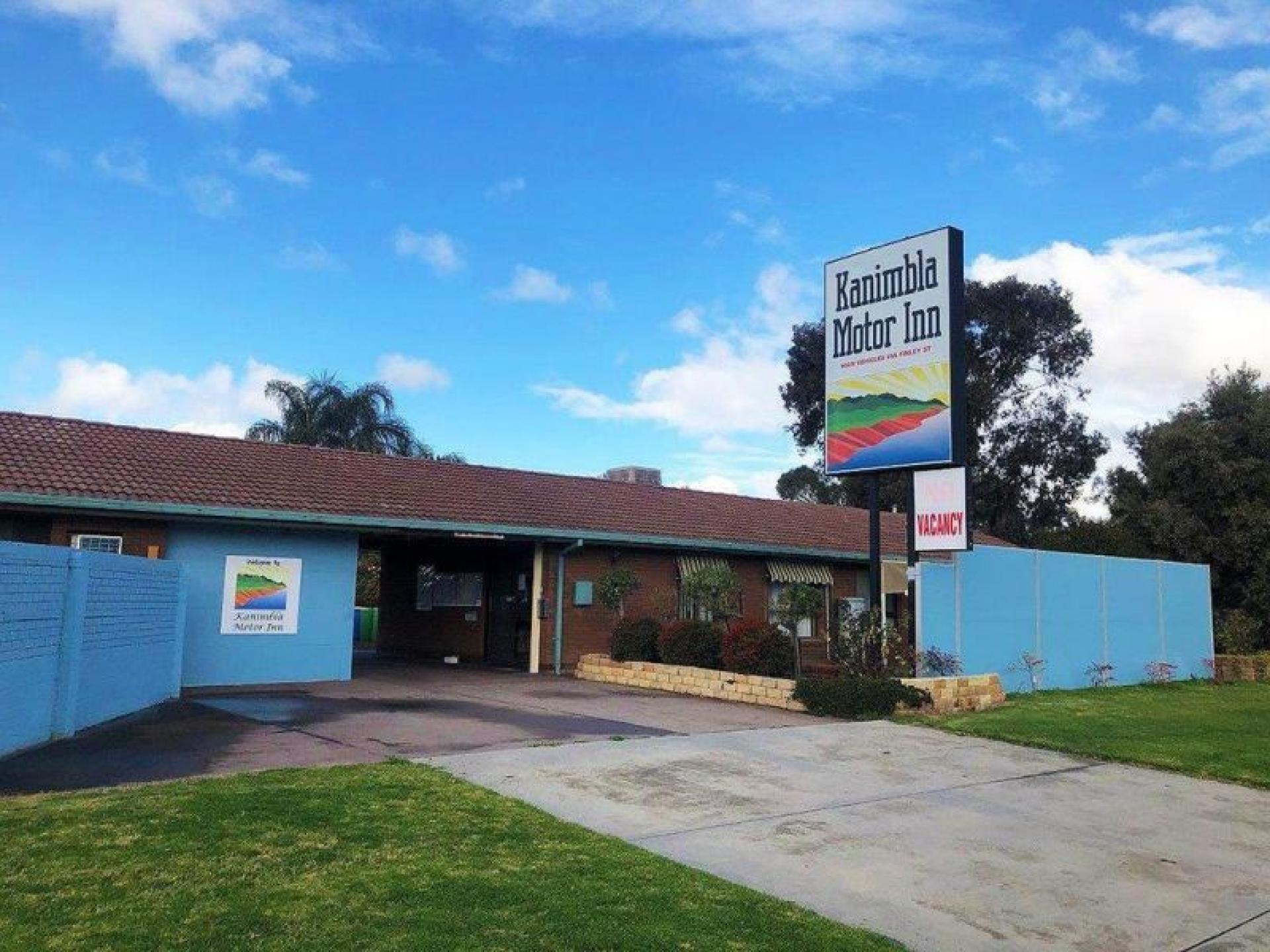 1330mf - Entry Level 583054 1