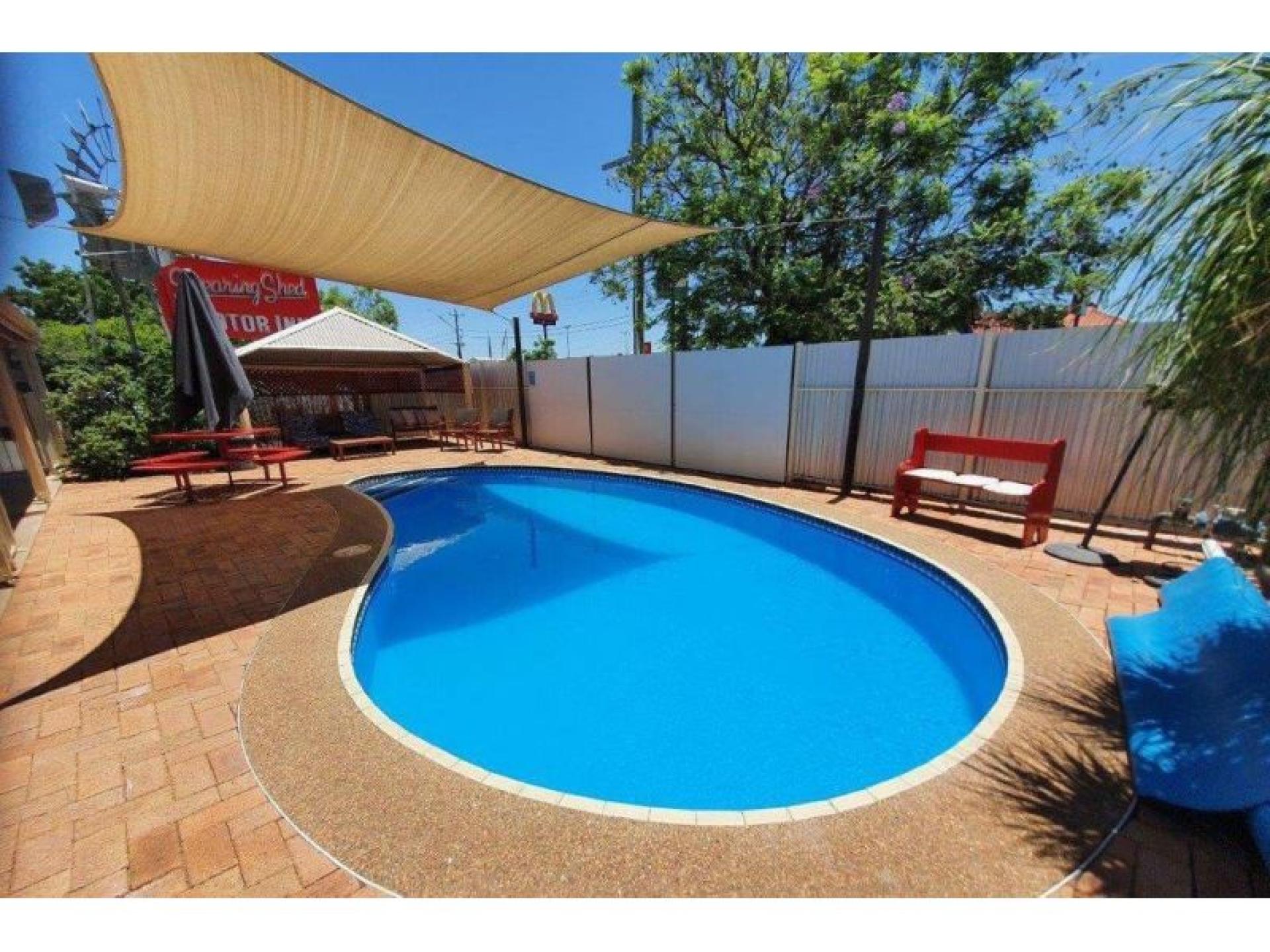 Huge Profits Excellent Presentation 583057 2