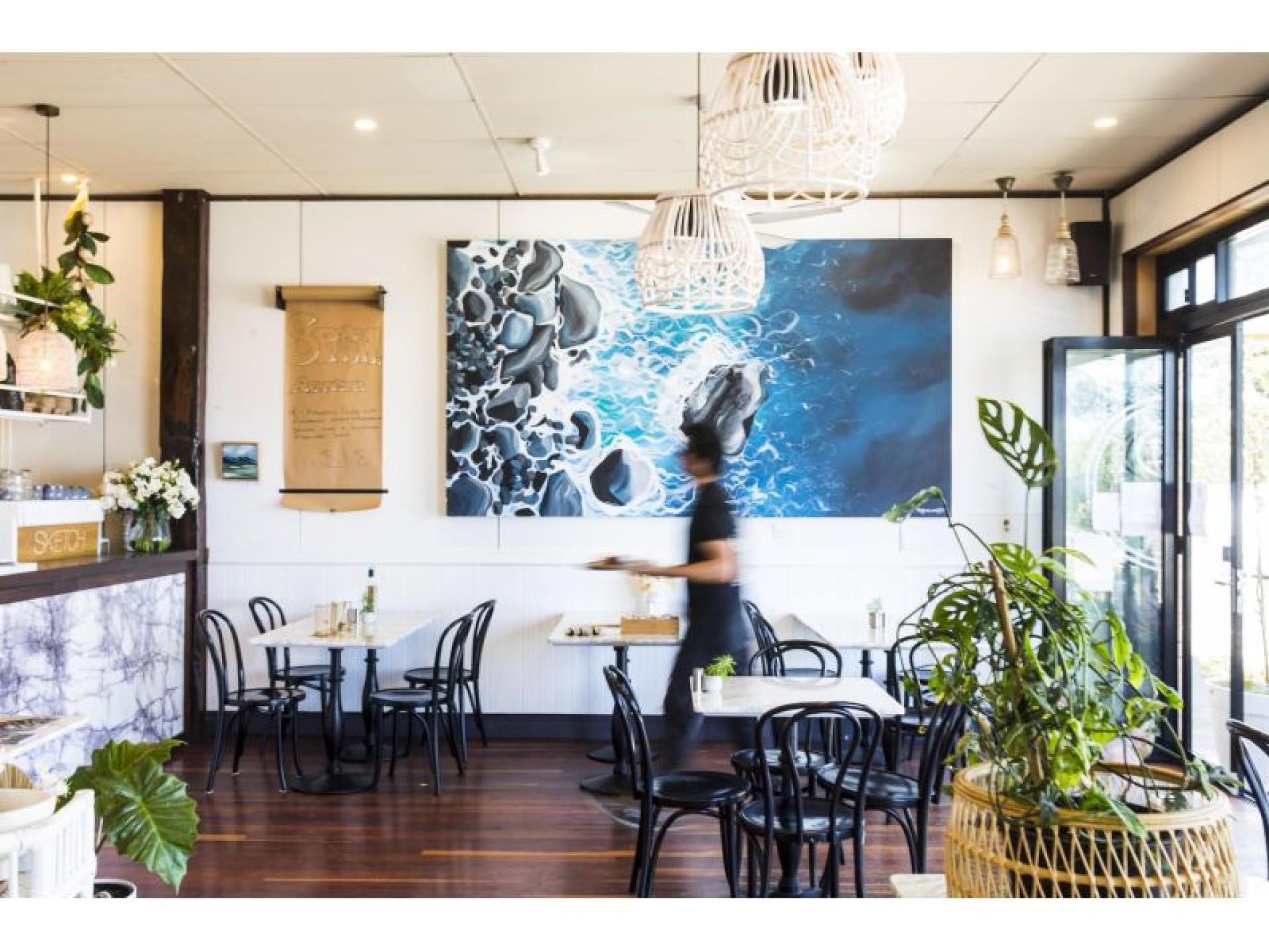 Established Coastal Cafe – 583865 1