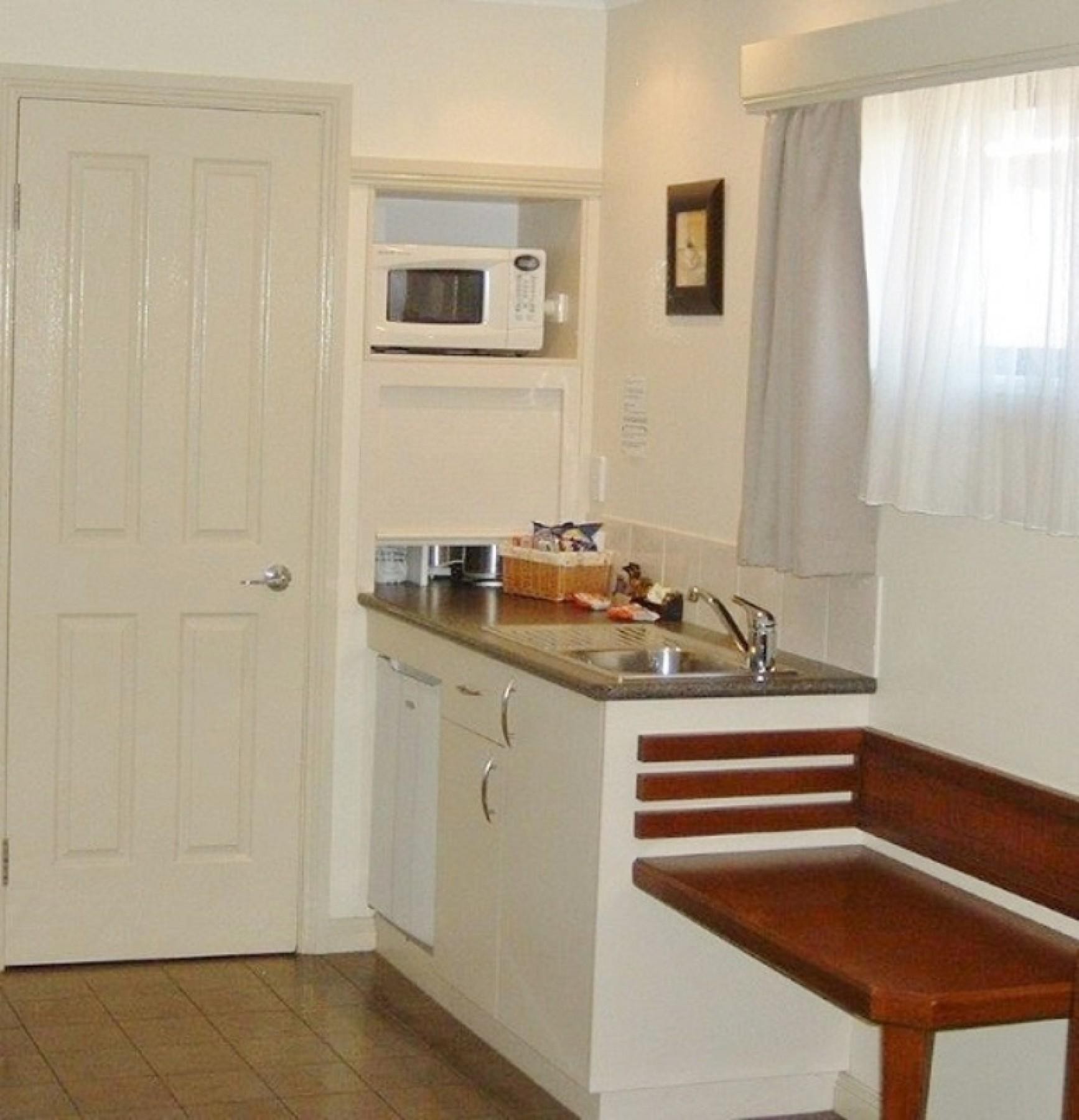 Leasehold Motel For Sale 584921 2