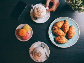 Popular Café Dessert Restaurant for Sale