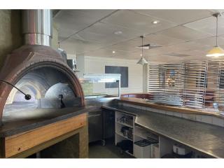 Irresistible Pizza Restaurant Business | South Coast