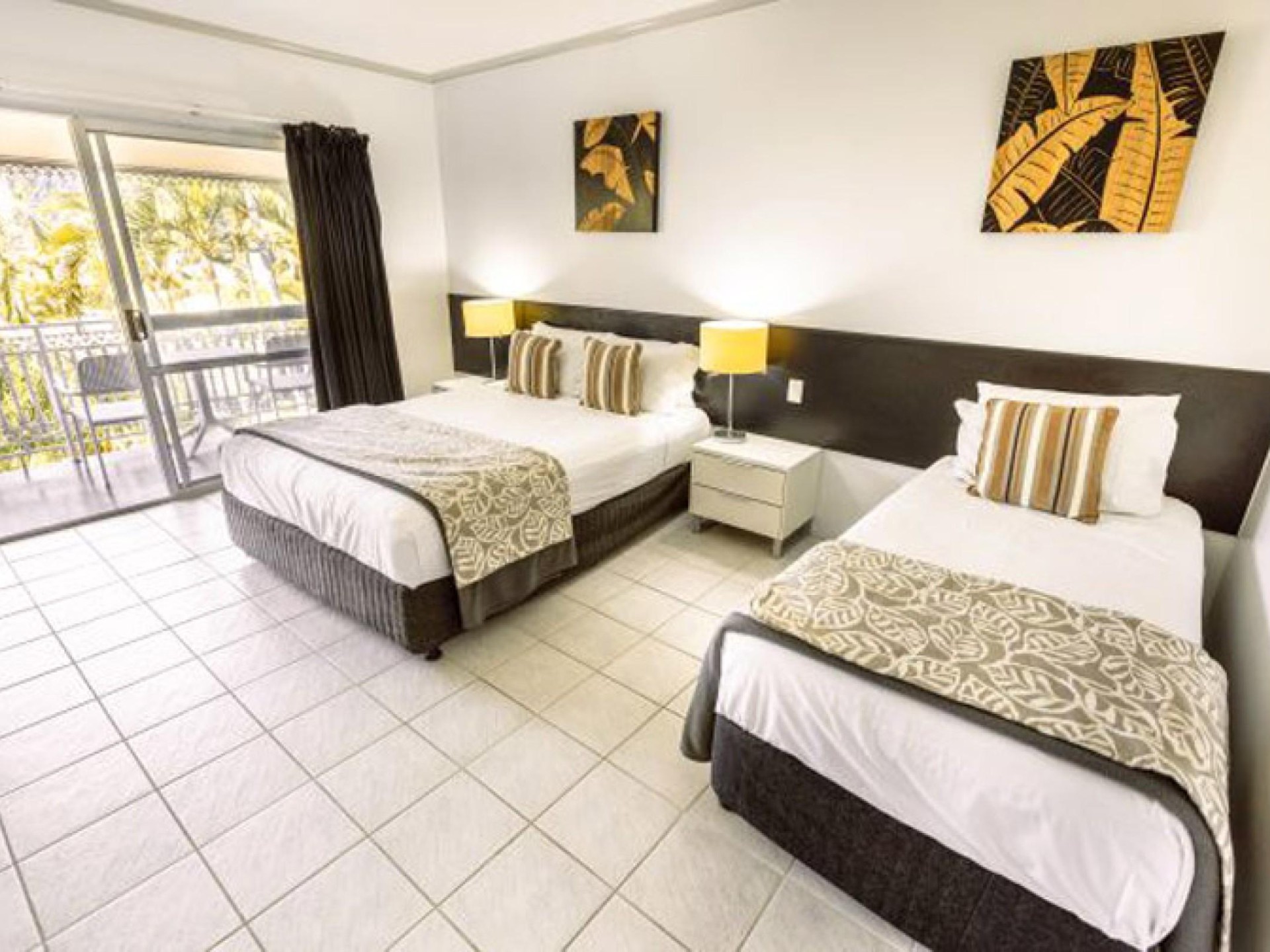 Whitsunday Full House – 591393 2