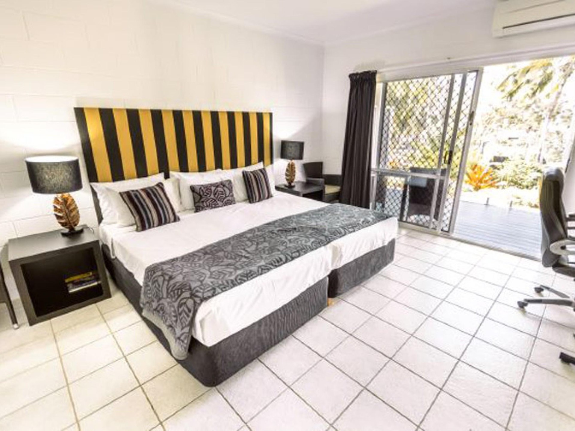 Whitsunday Full House – 591393 3
