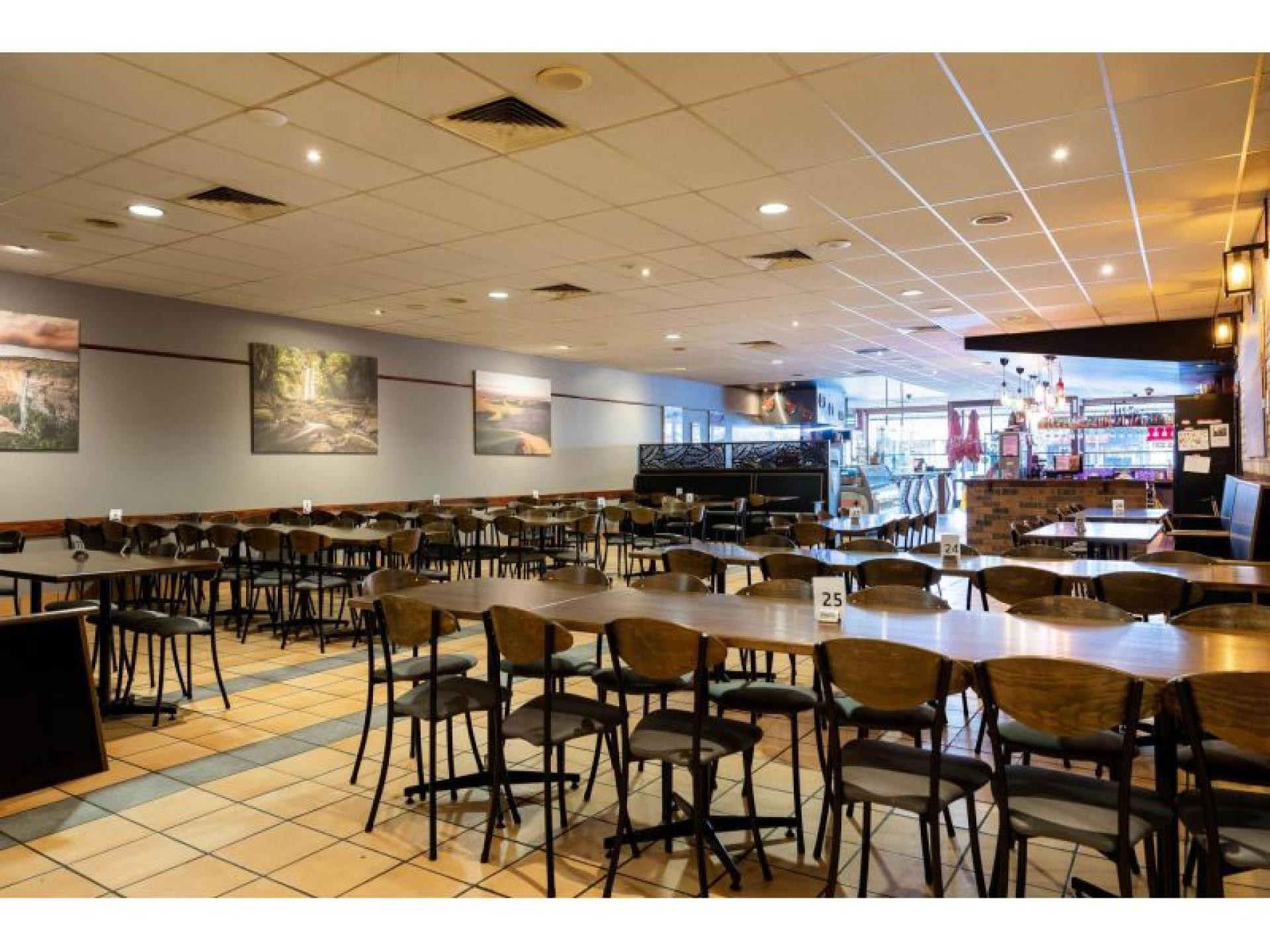 La Porchetta Colac 593278 3