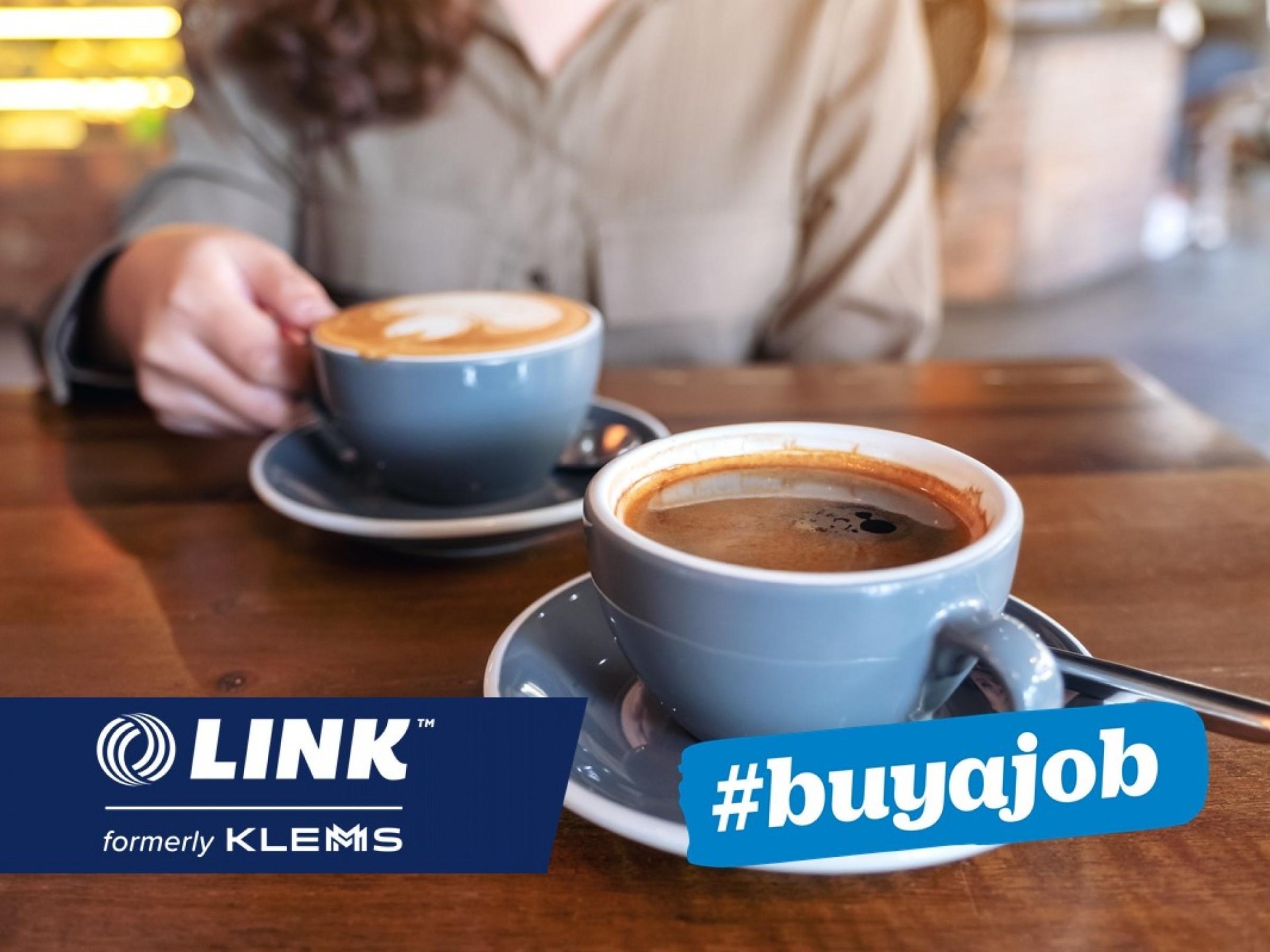 Under Offer Modern Corner 593432 1