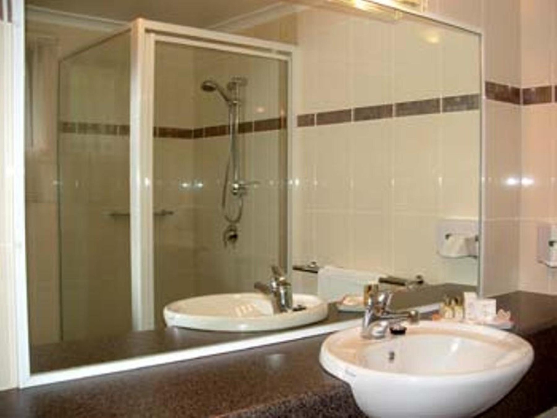 Leasehold Motel For Sale 593832 2