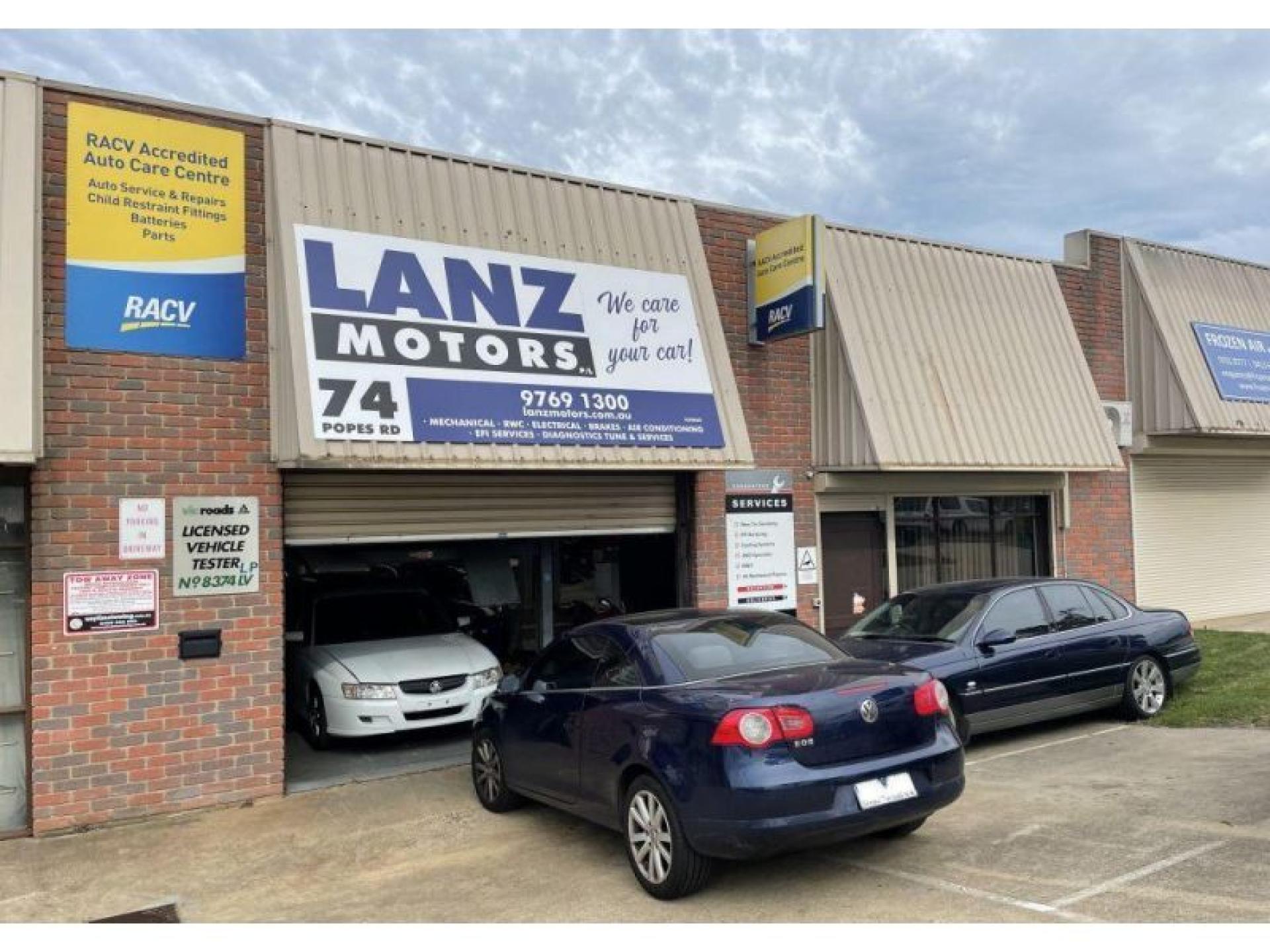 Under Offer - Motor 594404 1