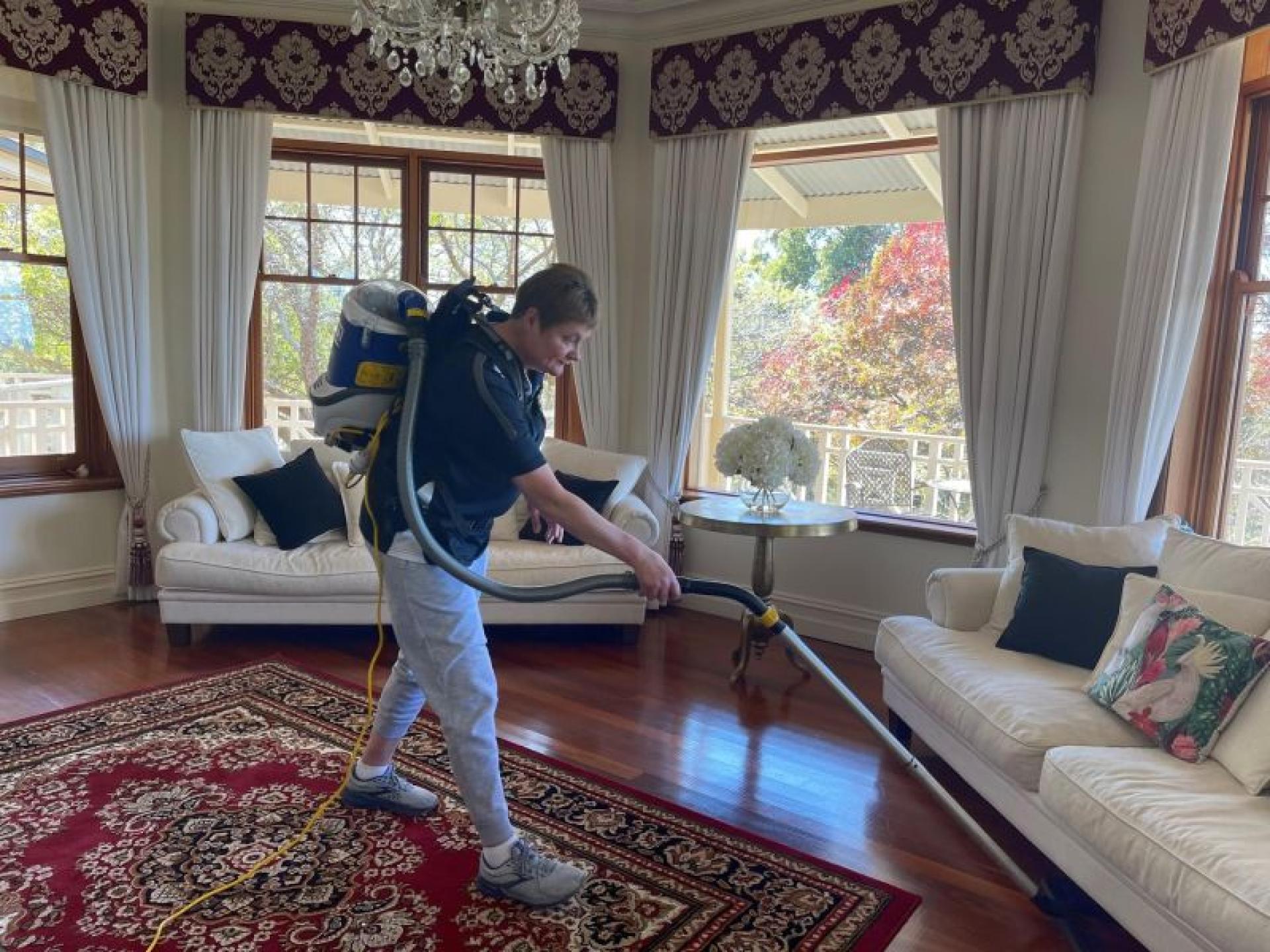 Cleaning Service To Private 594412 3