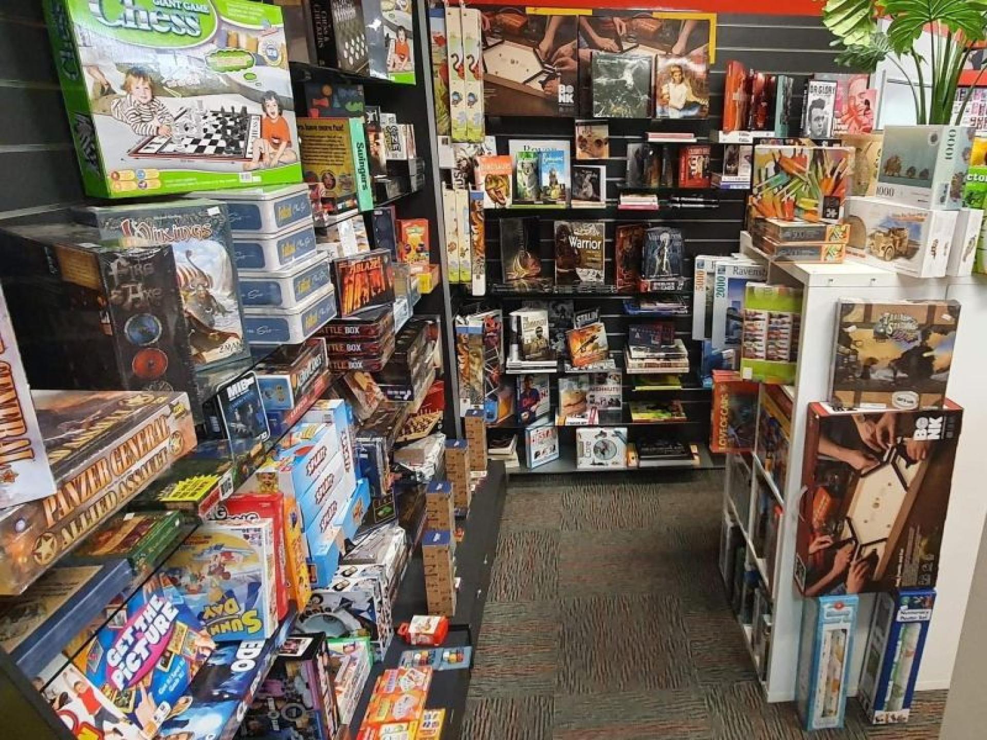 Newsxpress Newsagency Gifts And 594430 2