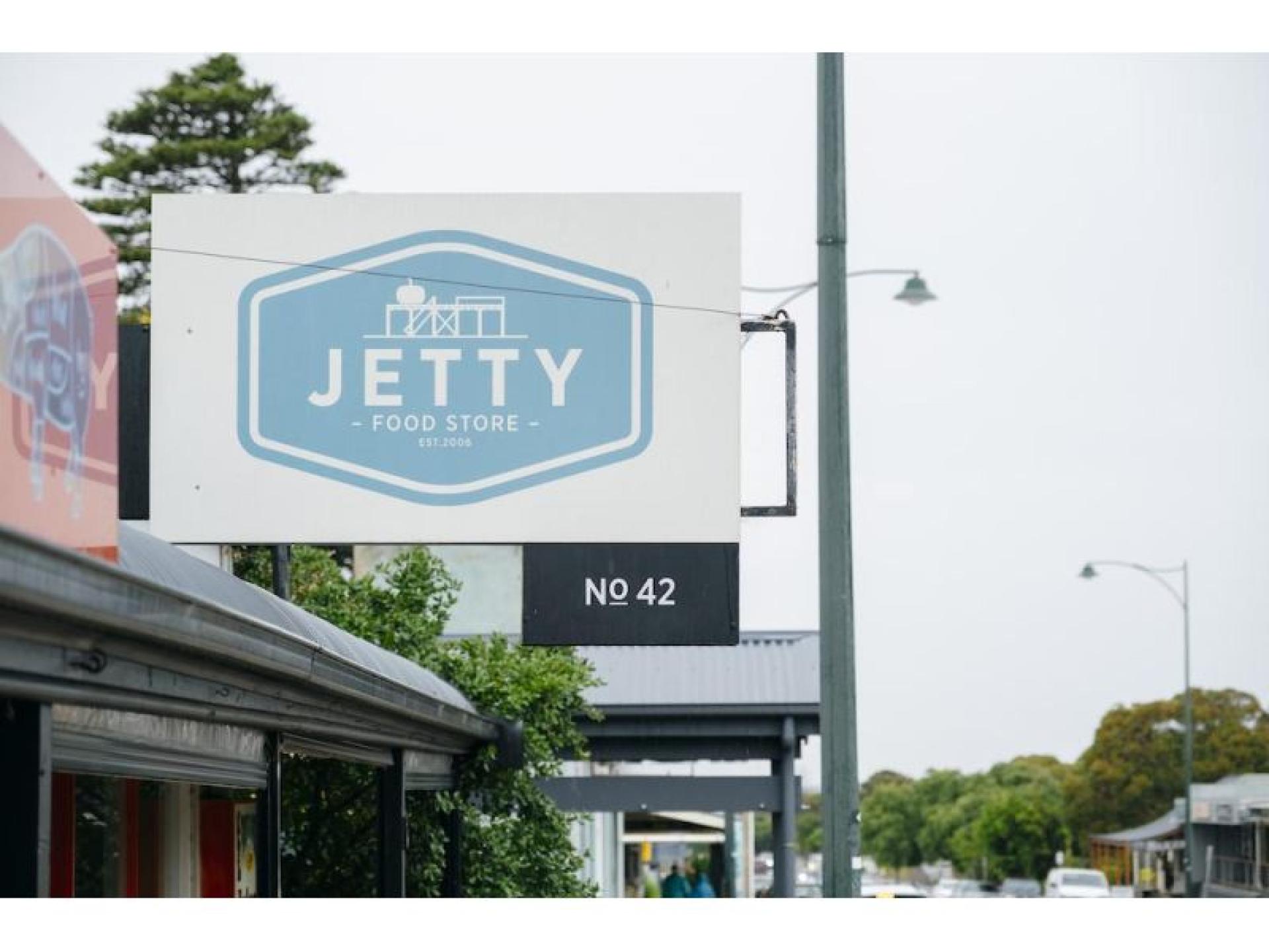 Sold - Licensed Cafe 594530 3