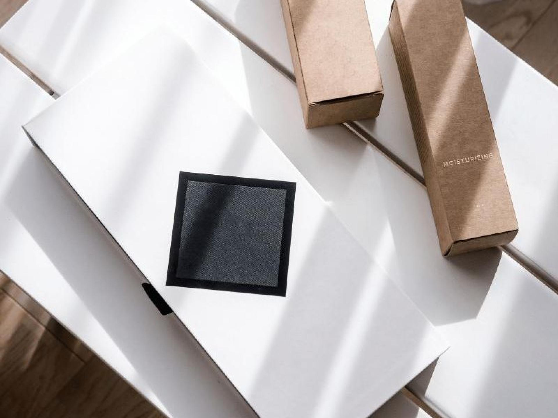 Under Offer! Luxury Packaging 594599 2