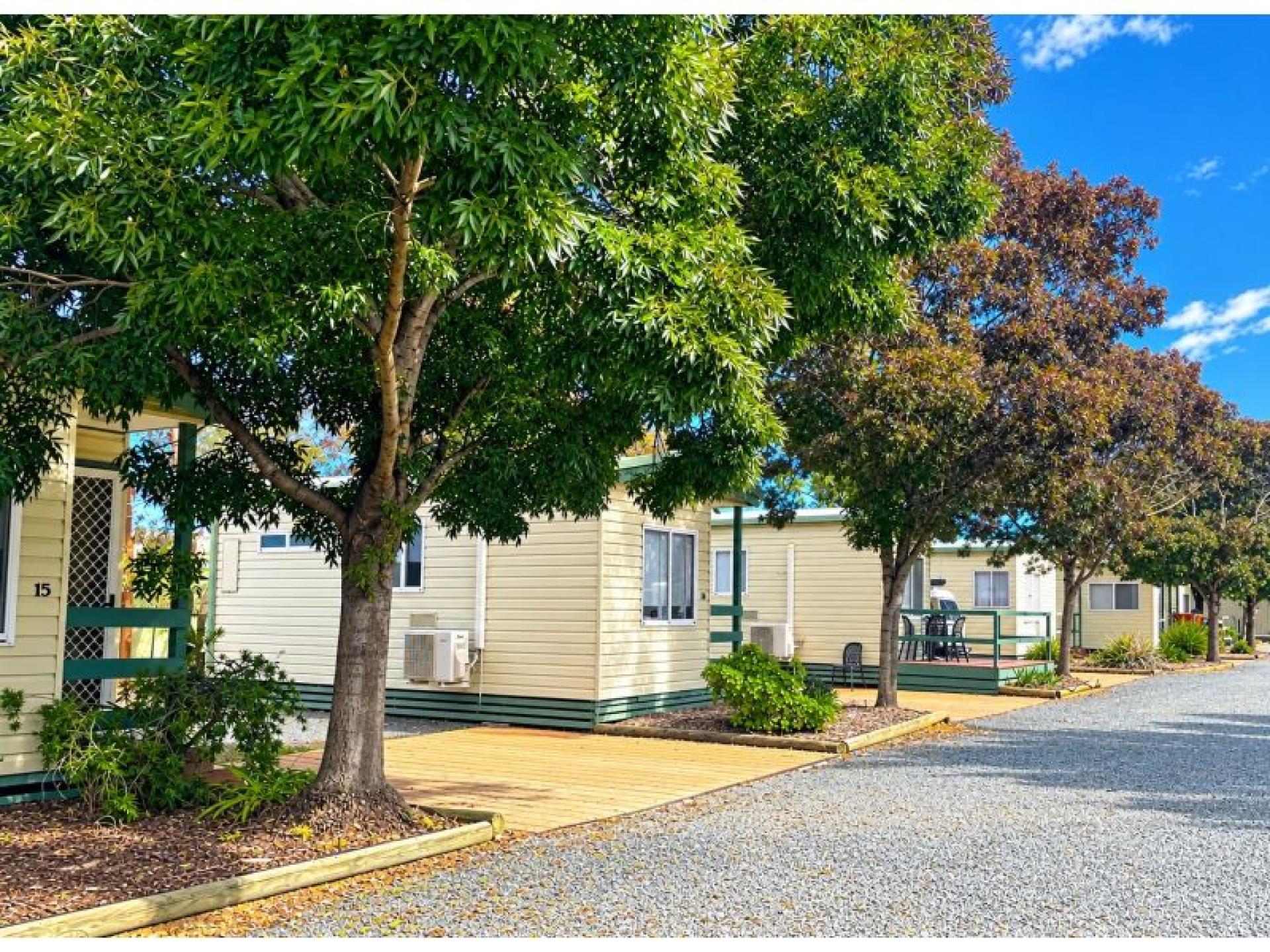 Leasehold - Big 4 594707 1