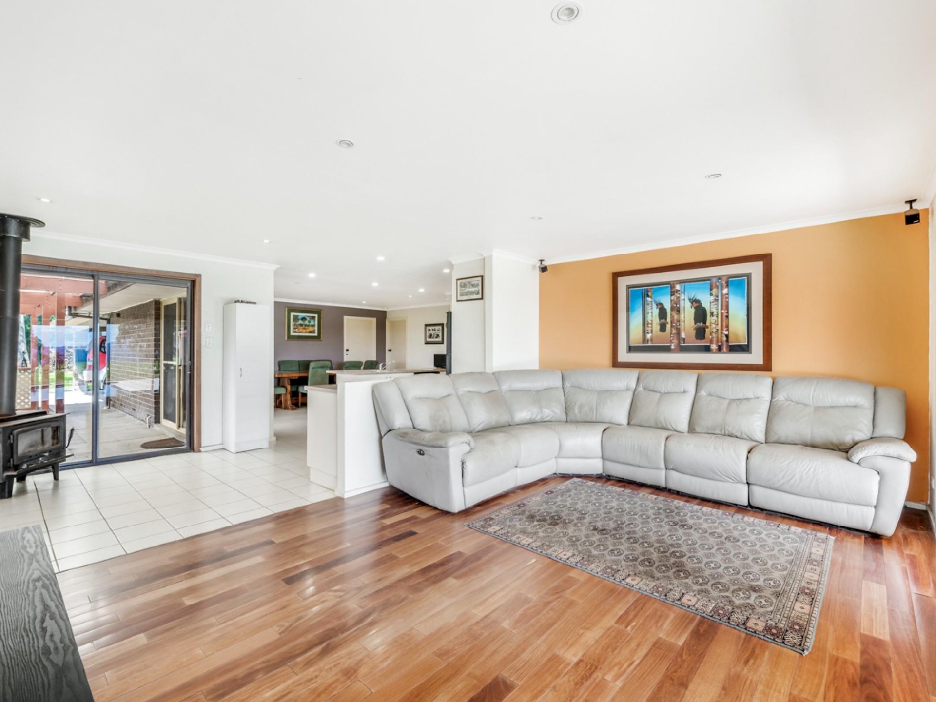 Urban Life With Rural 594870 3