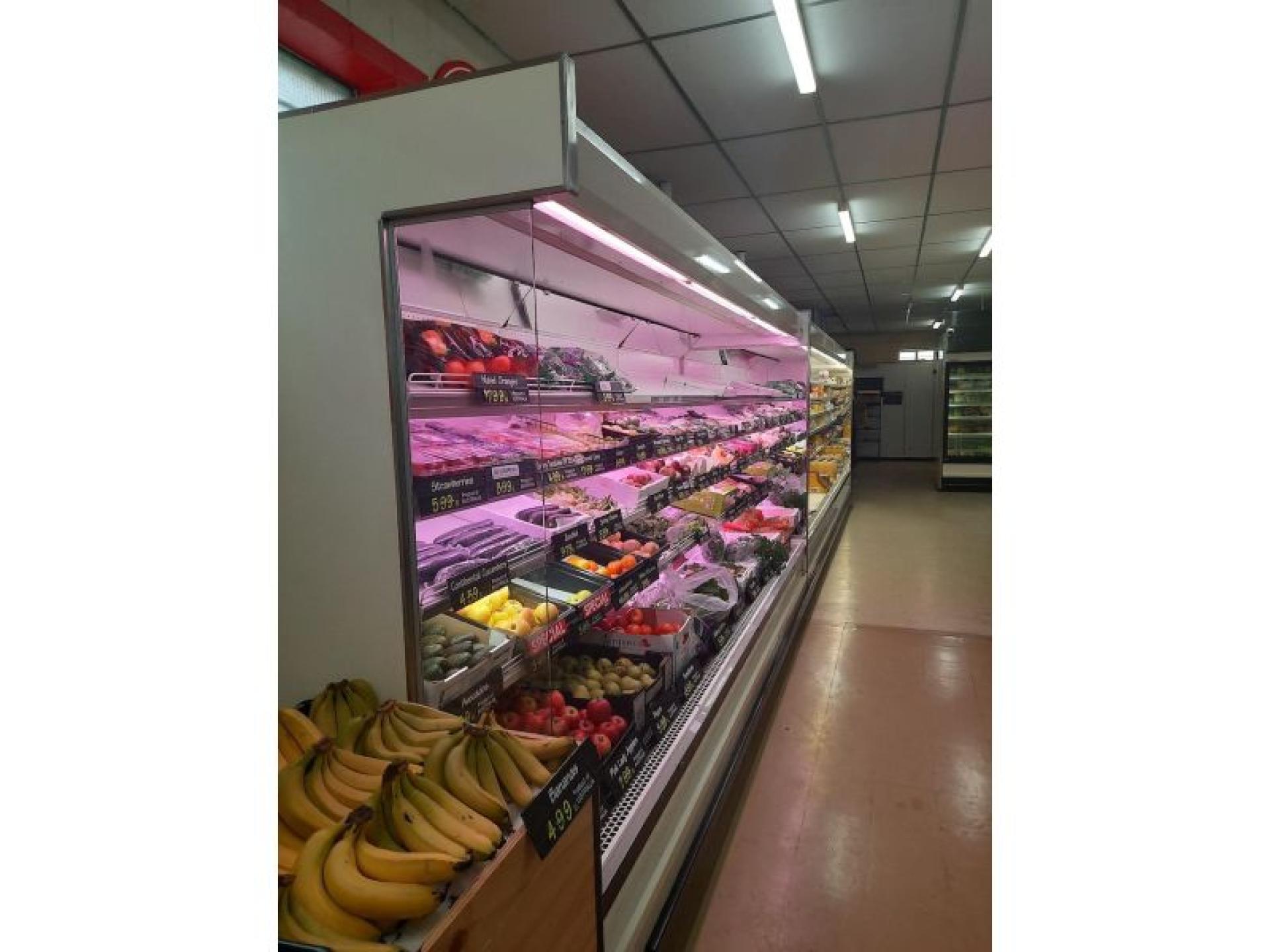 Sold! Friendly Grocer Supermarket 595579 3