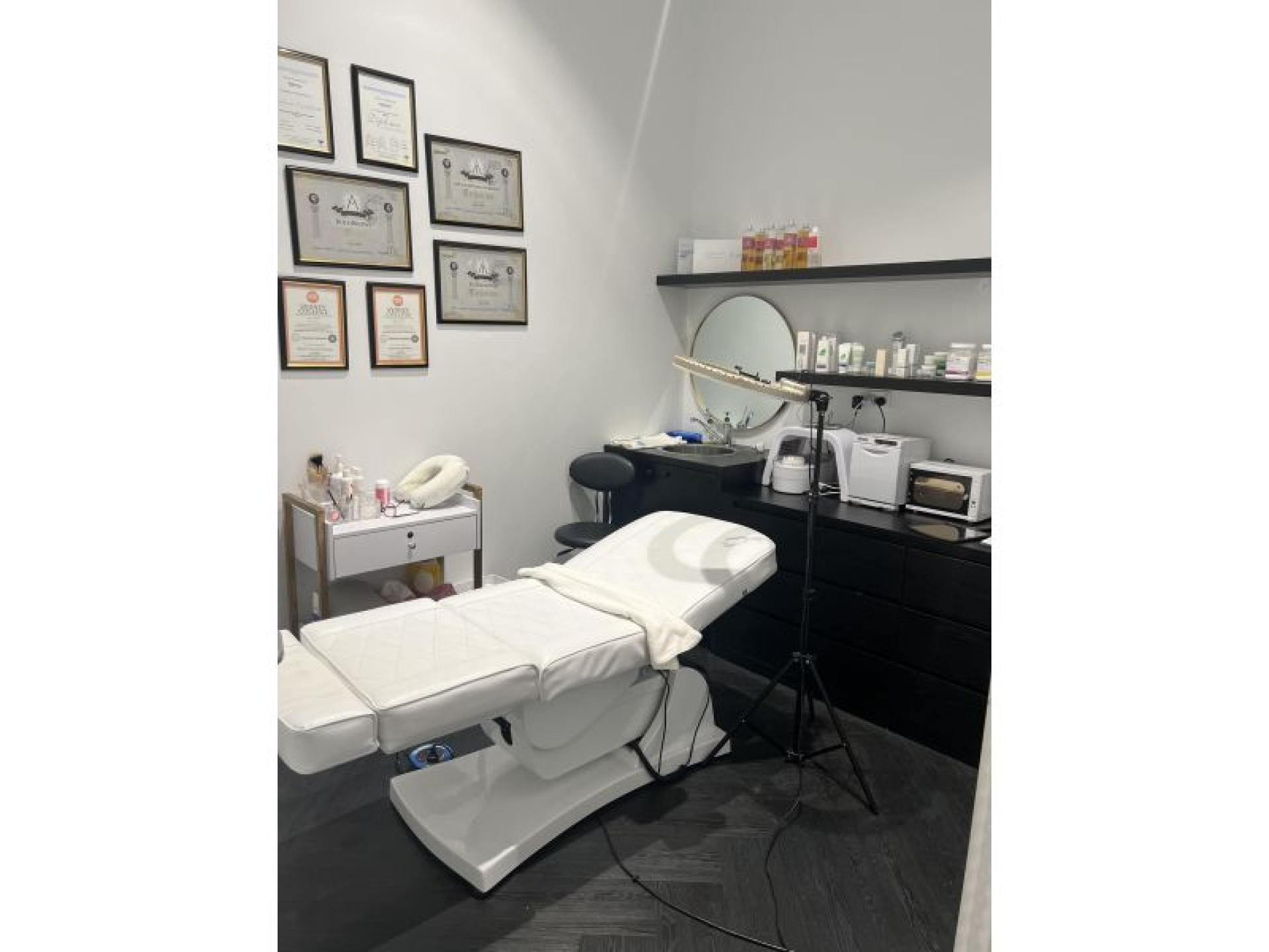 Impressive Hair And Beauty 598901 2