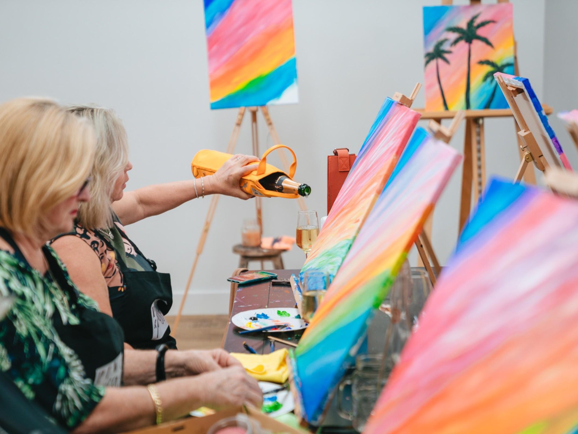 Fun Colour & Creativity. 598966 3