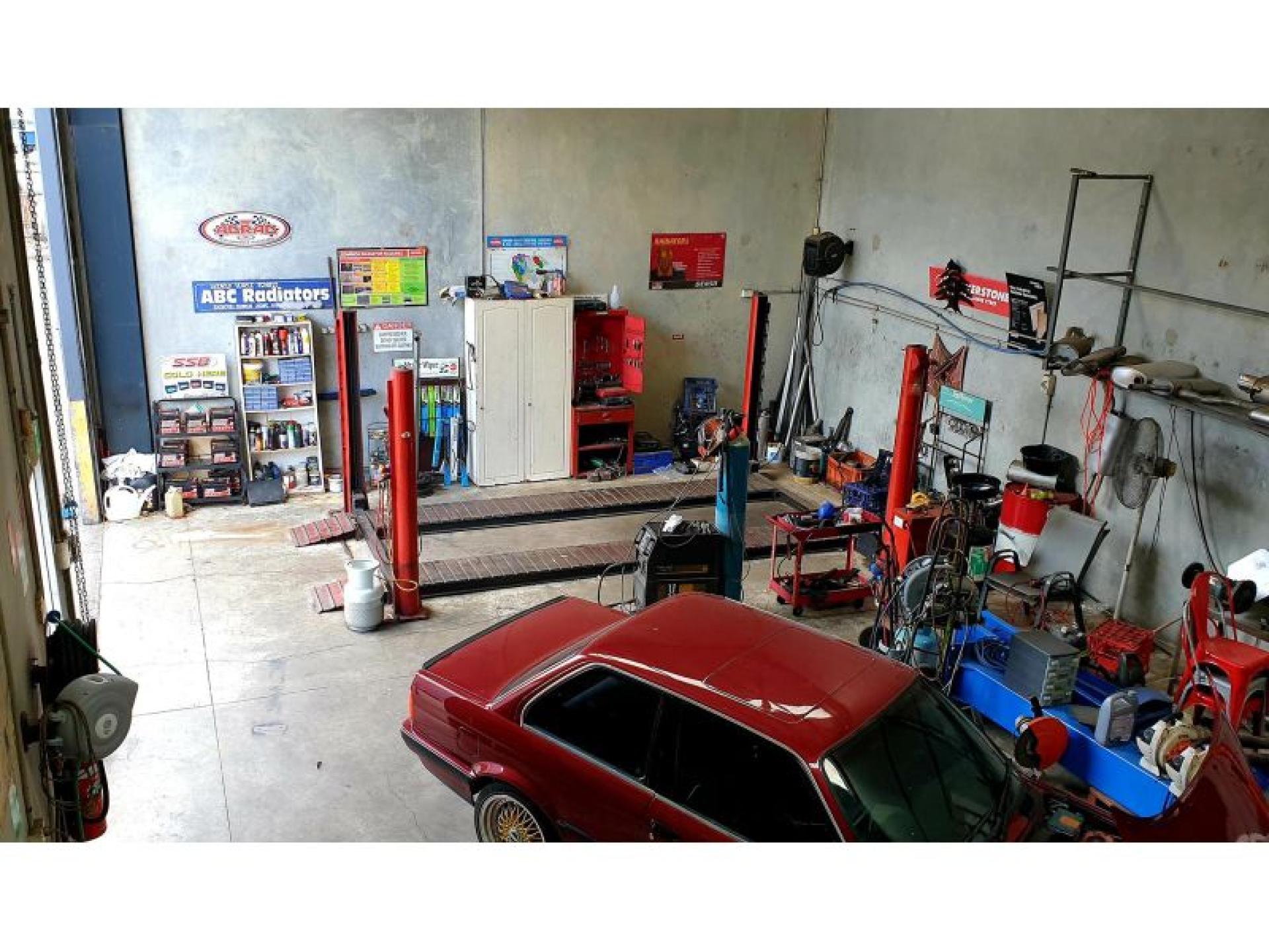 Automotive Repair And Custom 599341 1