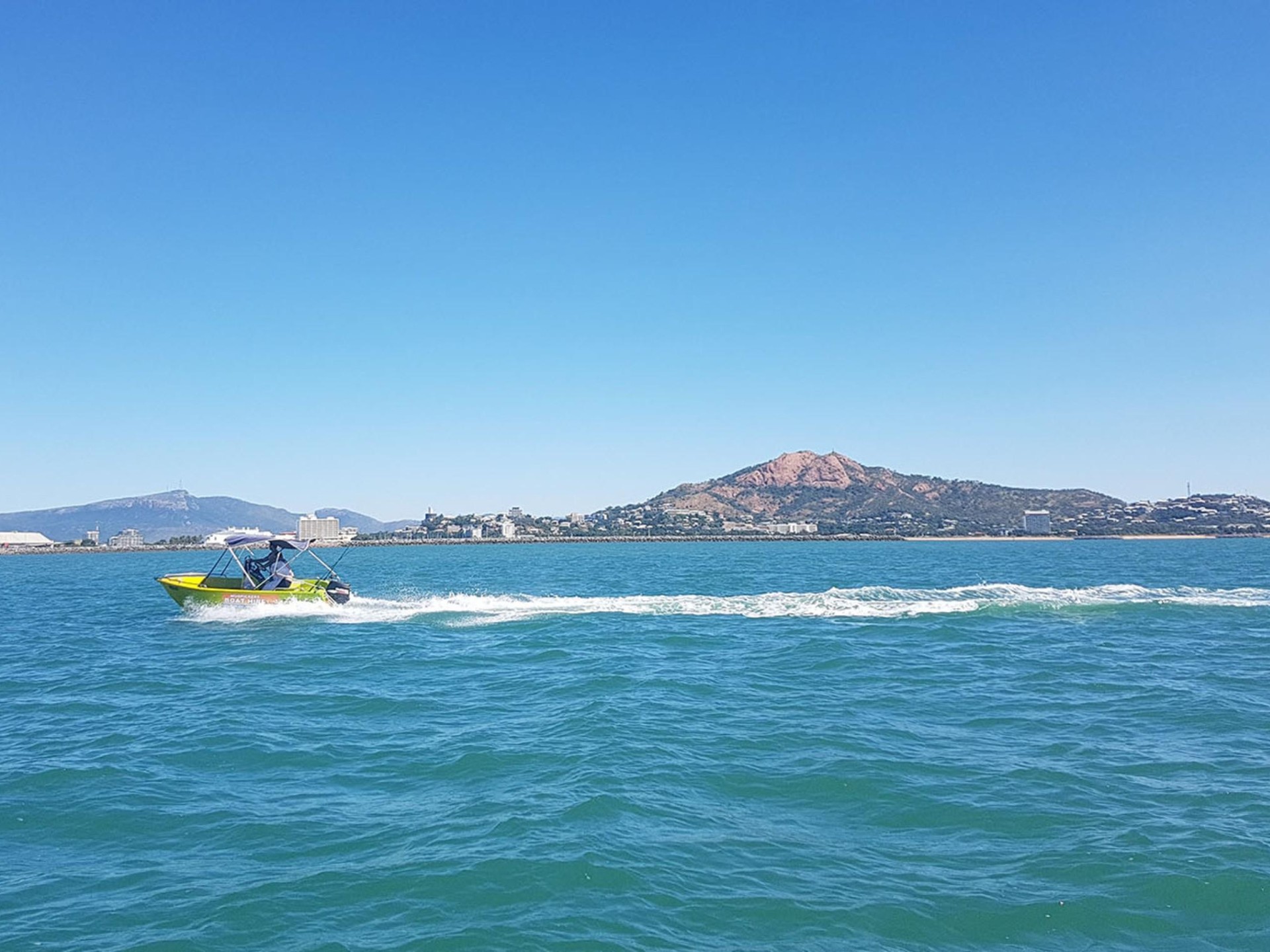 Townsville Boat Hire 5 599509 1