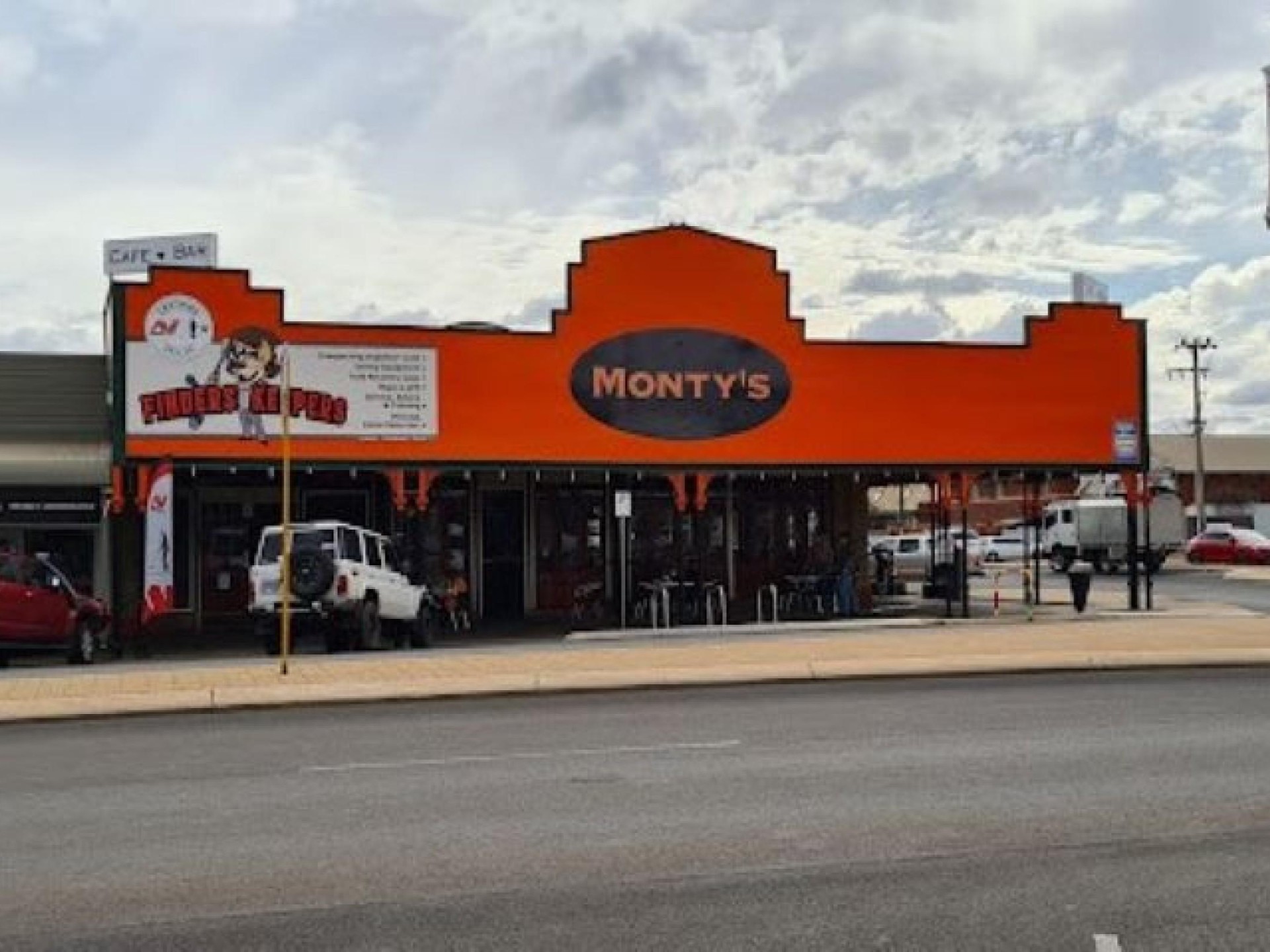 Monty’s Restaurant Kalgoorlie – 599849 1