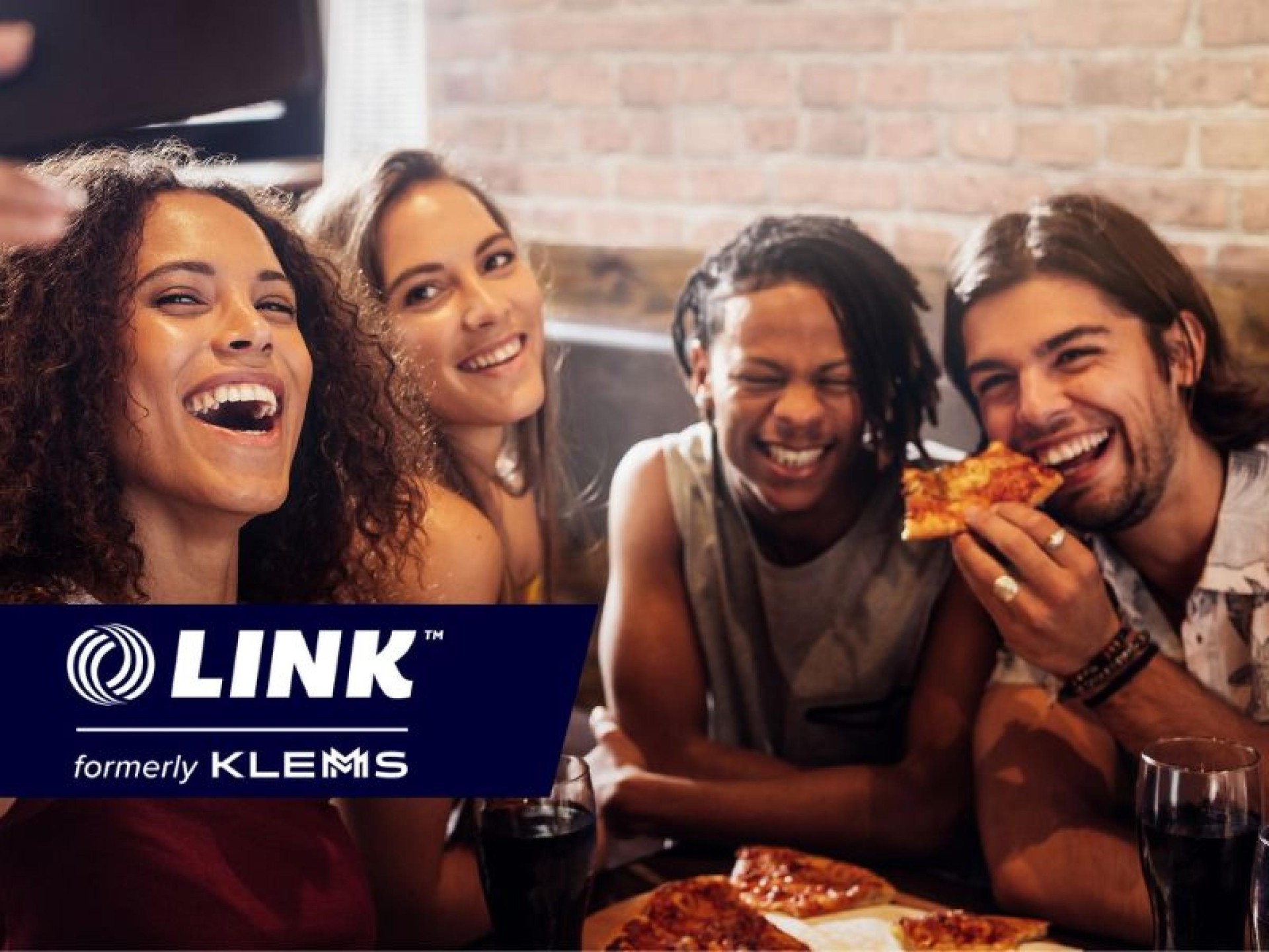 Under Offer Wonderful Pizza 599986 1