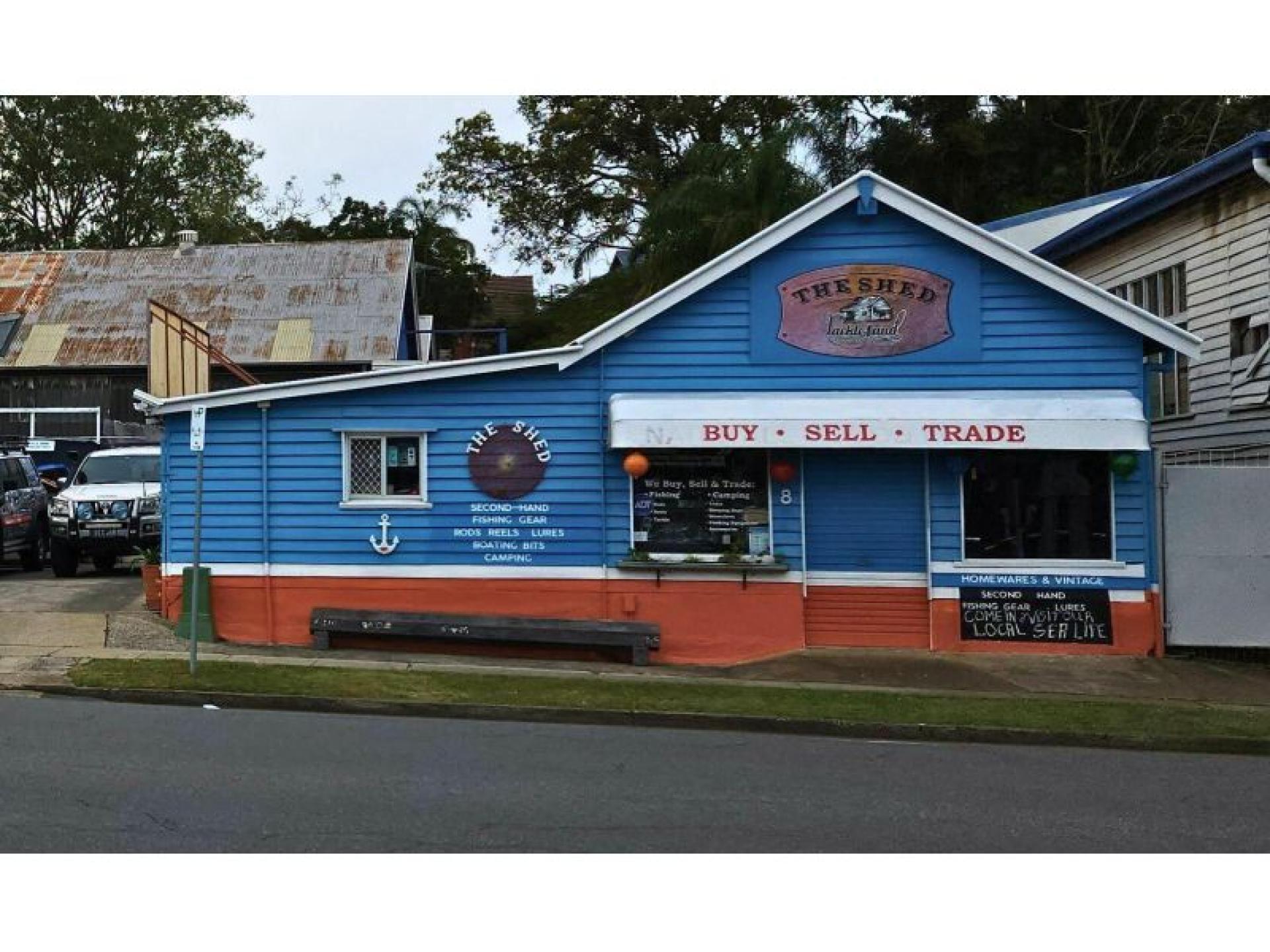 Award-winning Tackle Store Prime 600025 2