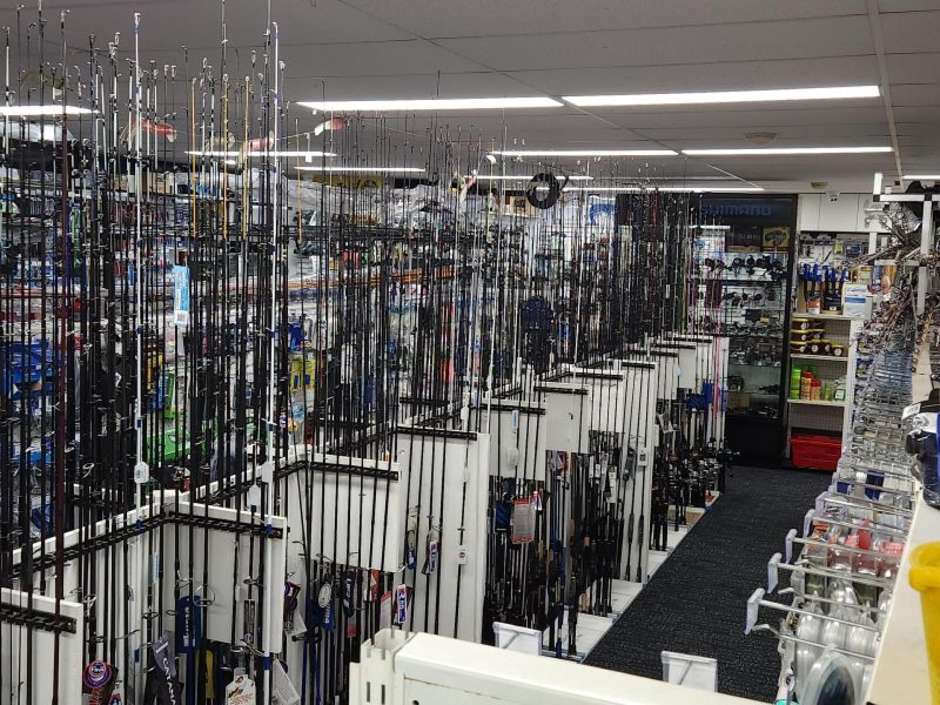Award-winning Tackle Store Prime 600025 3