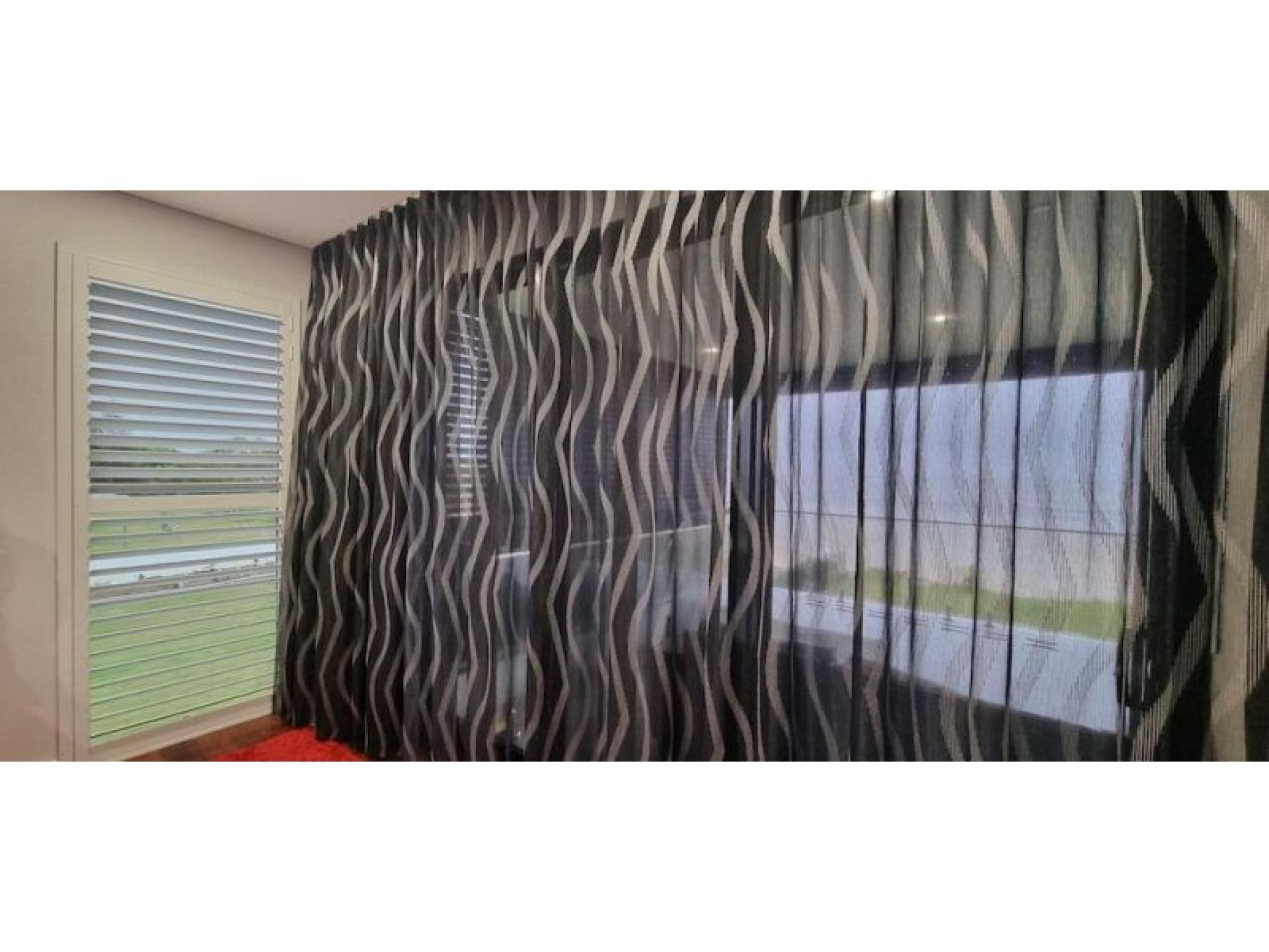 Sold-blinds Awnings Shutters And 600486 2