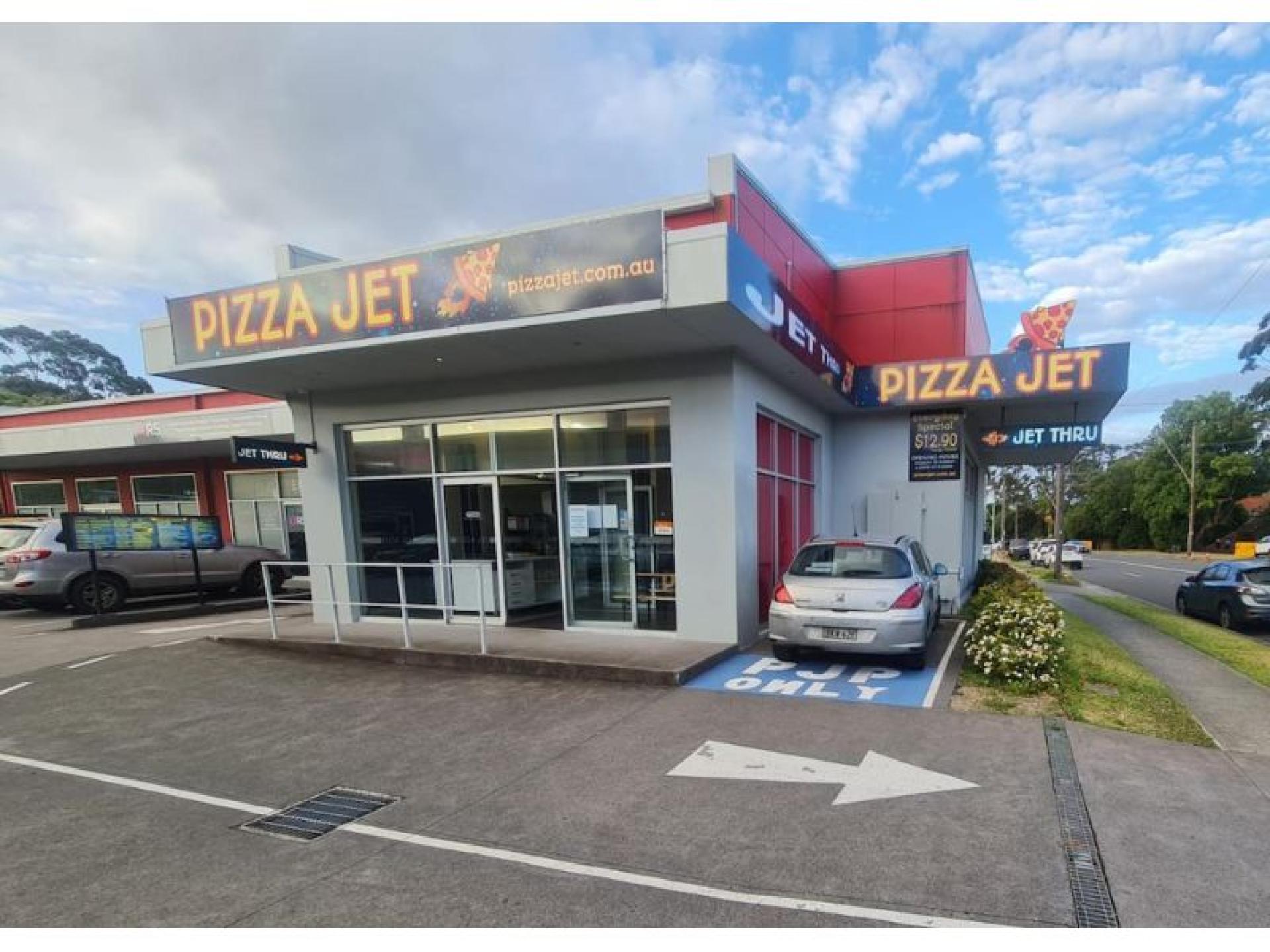 Sold-busy Pizza Shop In 601996 1