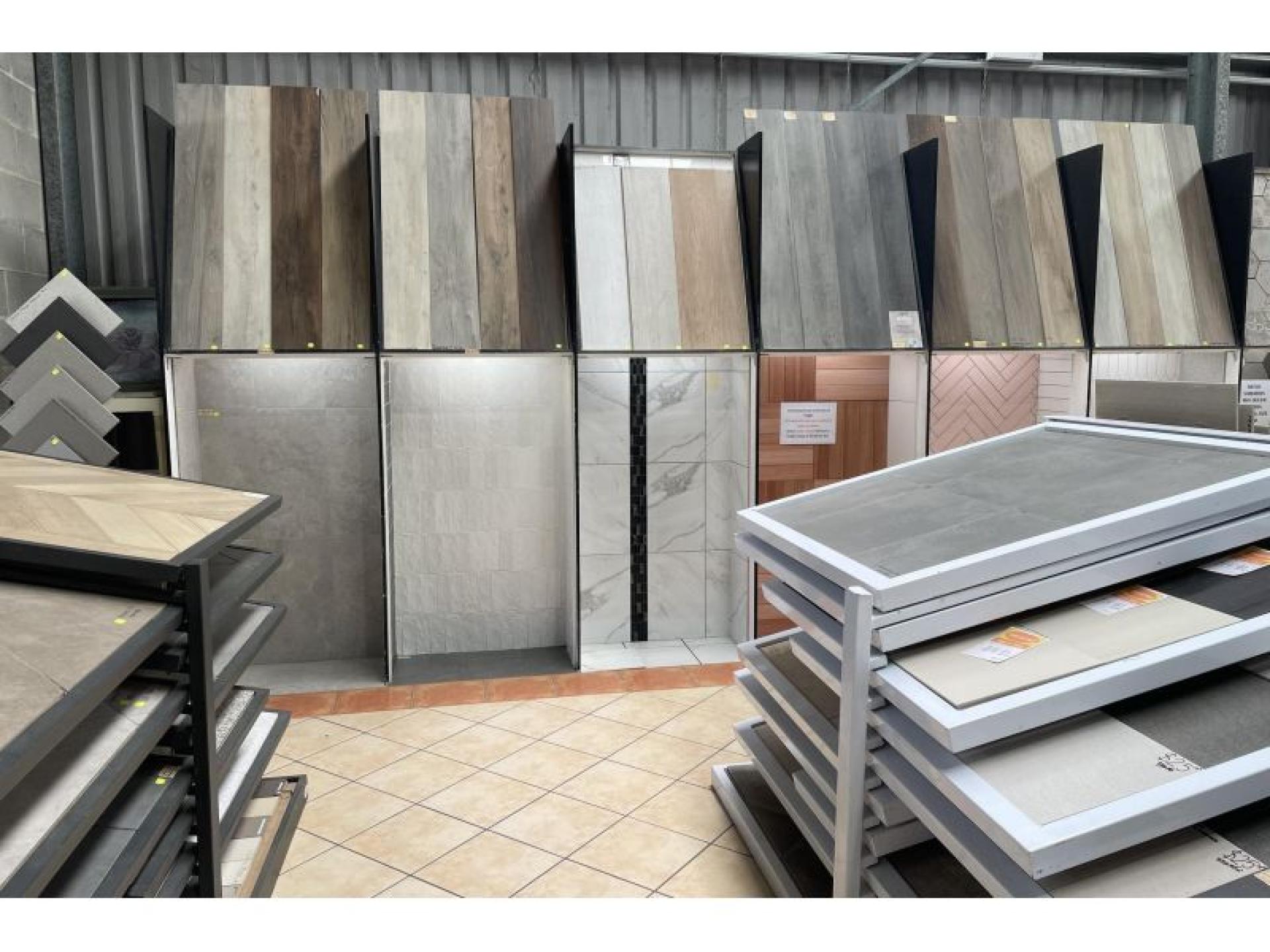 Leading South Coast Tile 602004 3