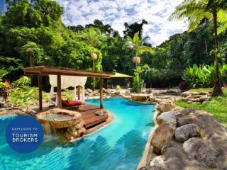 LUXURIOUS RETREAT FOR THE DISCERNING OWNER WITH POTENTIAL TO RAMP UP - 2749MF3