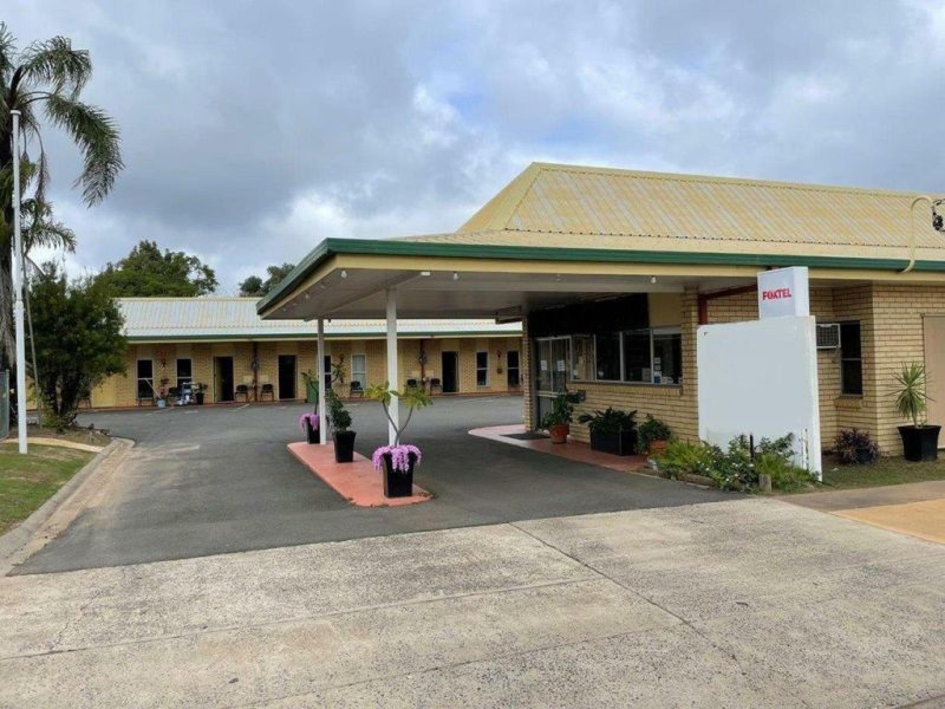 Freehold Investment Long Lease 603034 2