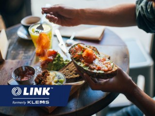UNDER OFFER Well Equipped Cafe, Restaurant and Bar in the Heart of South Yarra $59,000 (16648)