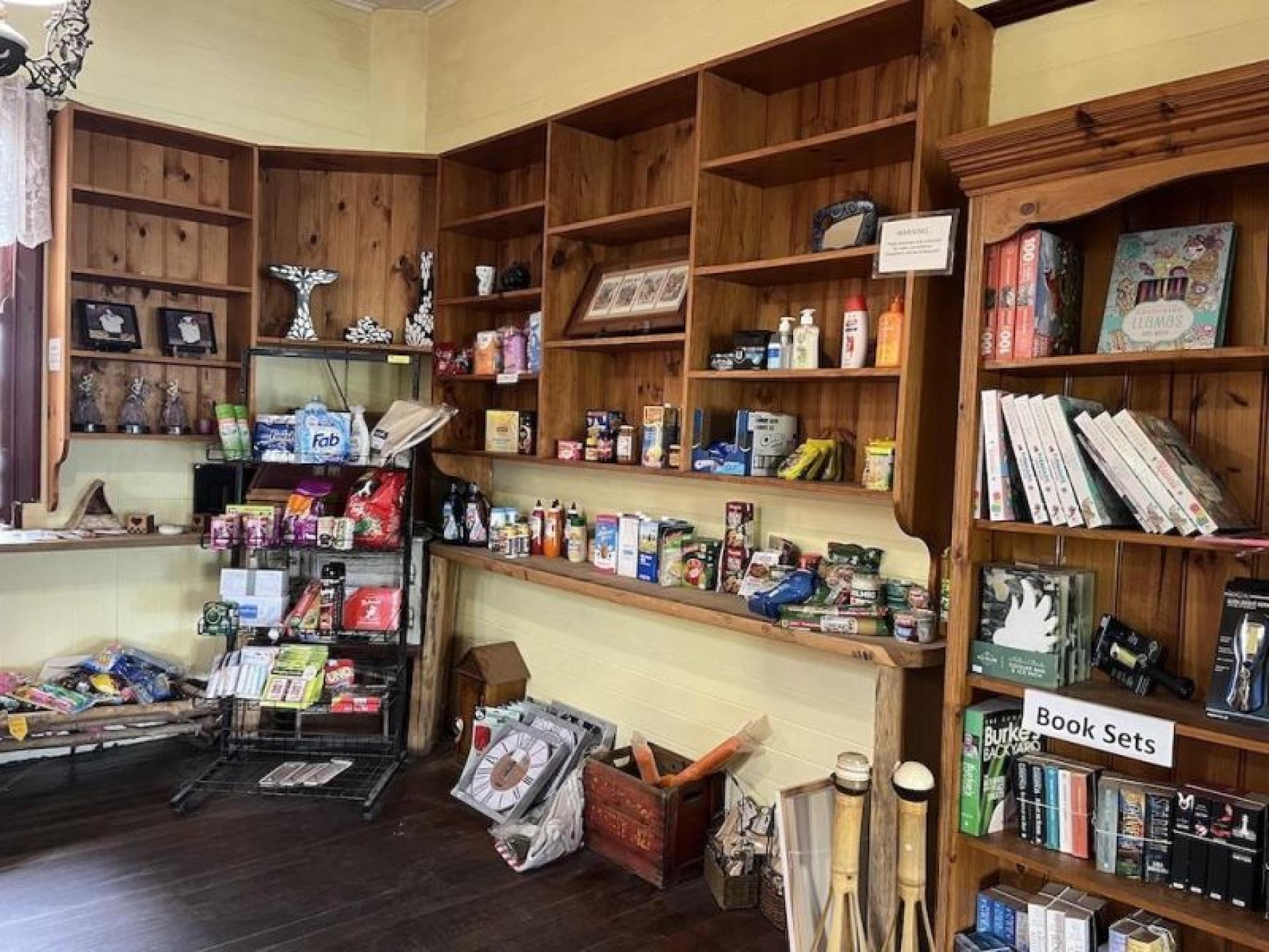 Bakery And Pie Shop 605009 3