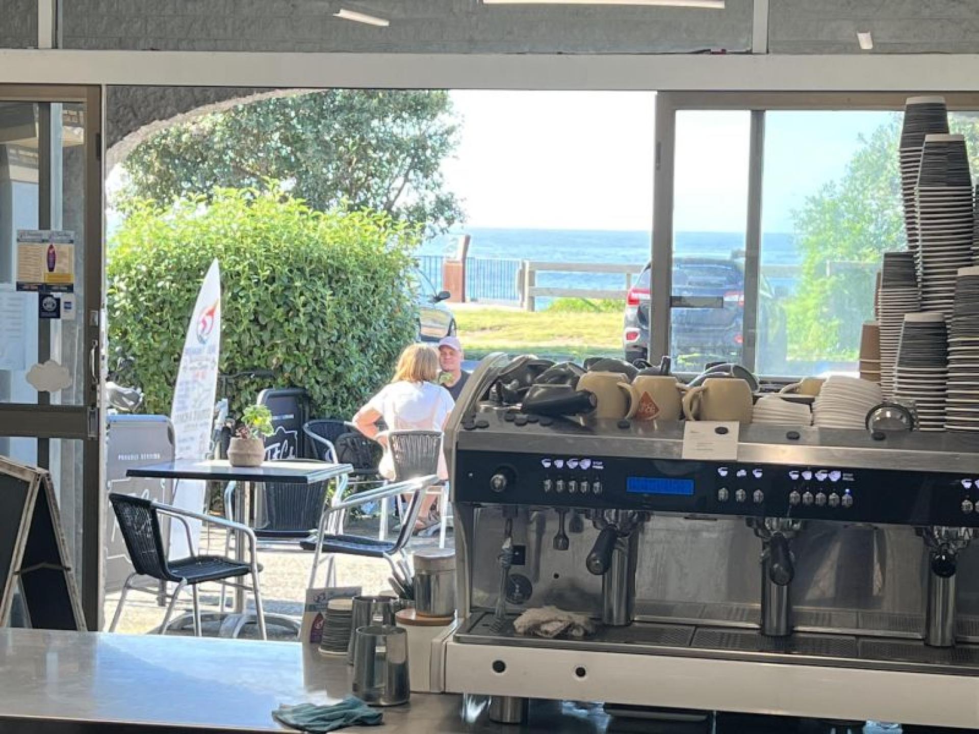 Sold - Beachside Cafe 605910 2