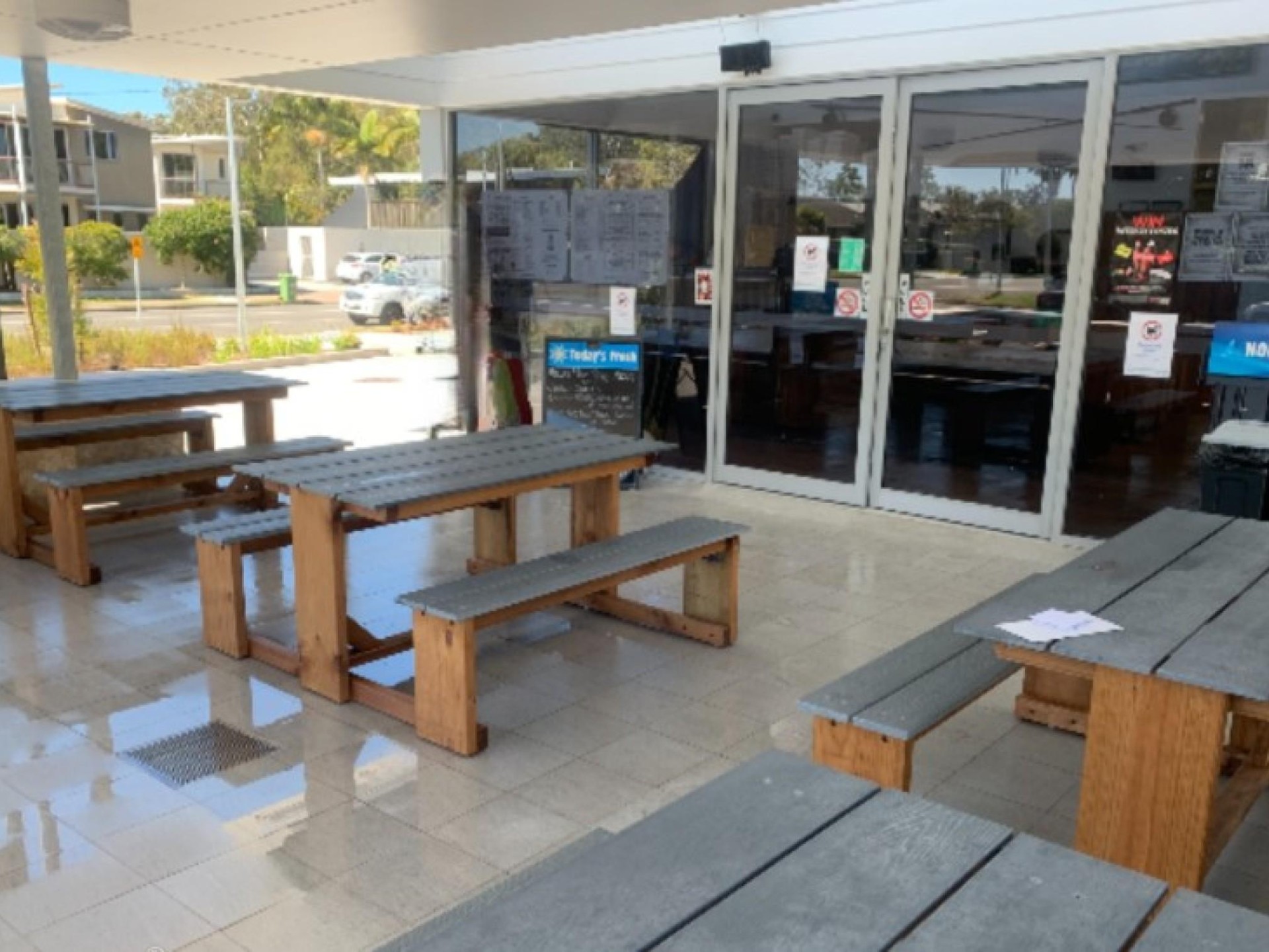Noosaville Fish Market – 606509 2