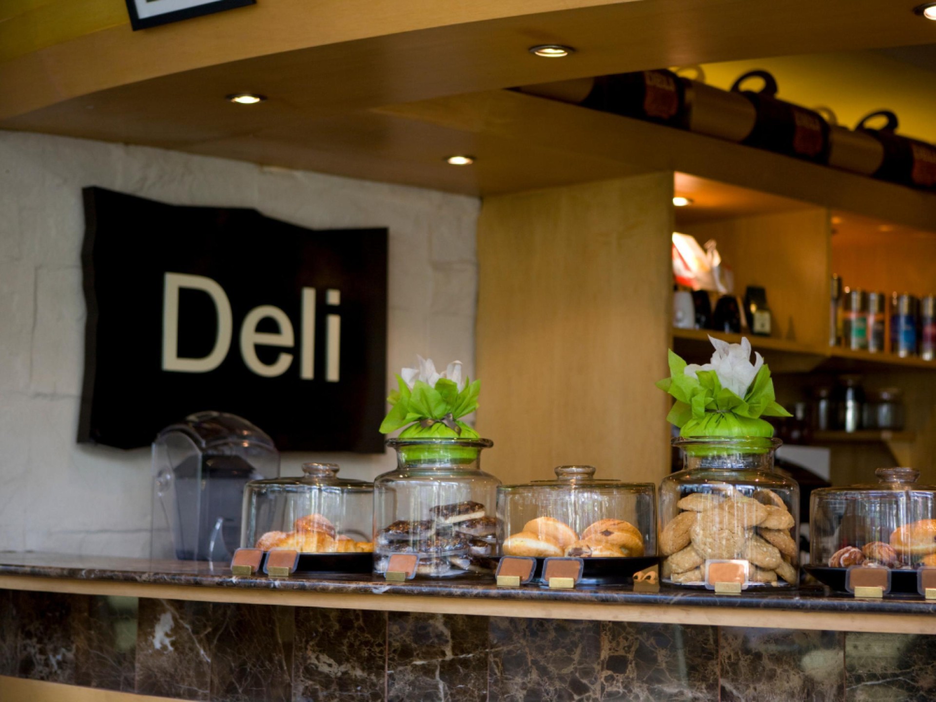 North Queensland Fruit & 606889 2