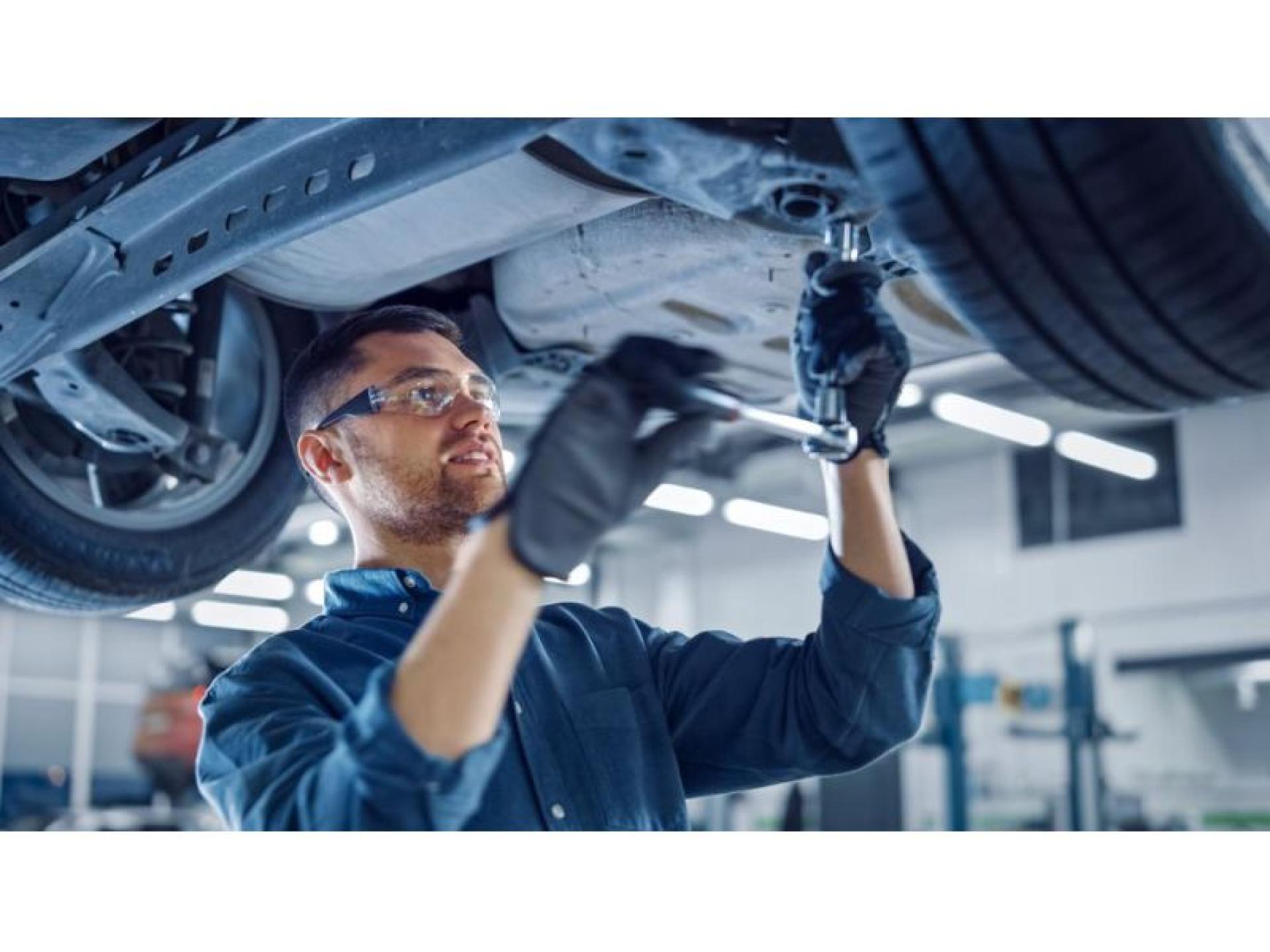 Automotive Service And Repair 608337 1