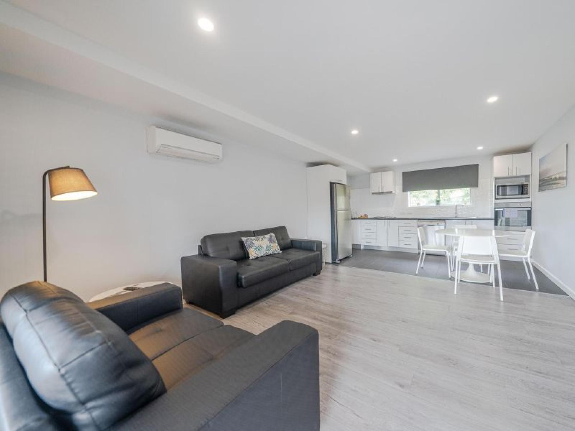 Profitable South Coast Leasehold 608466 3