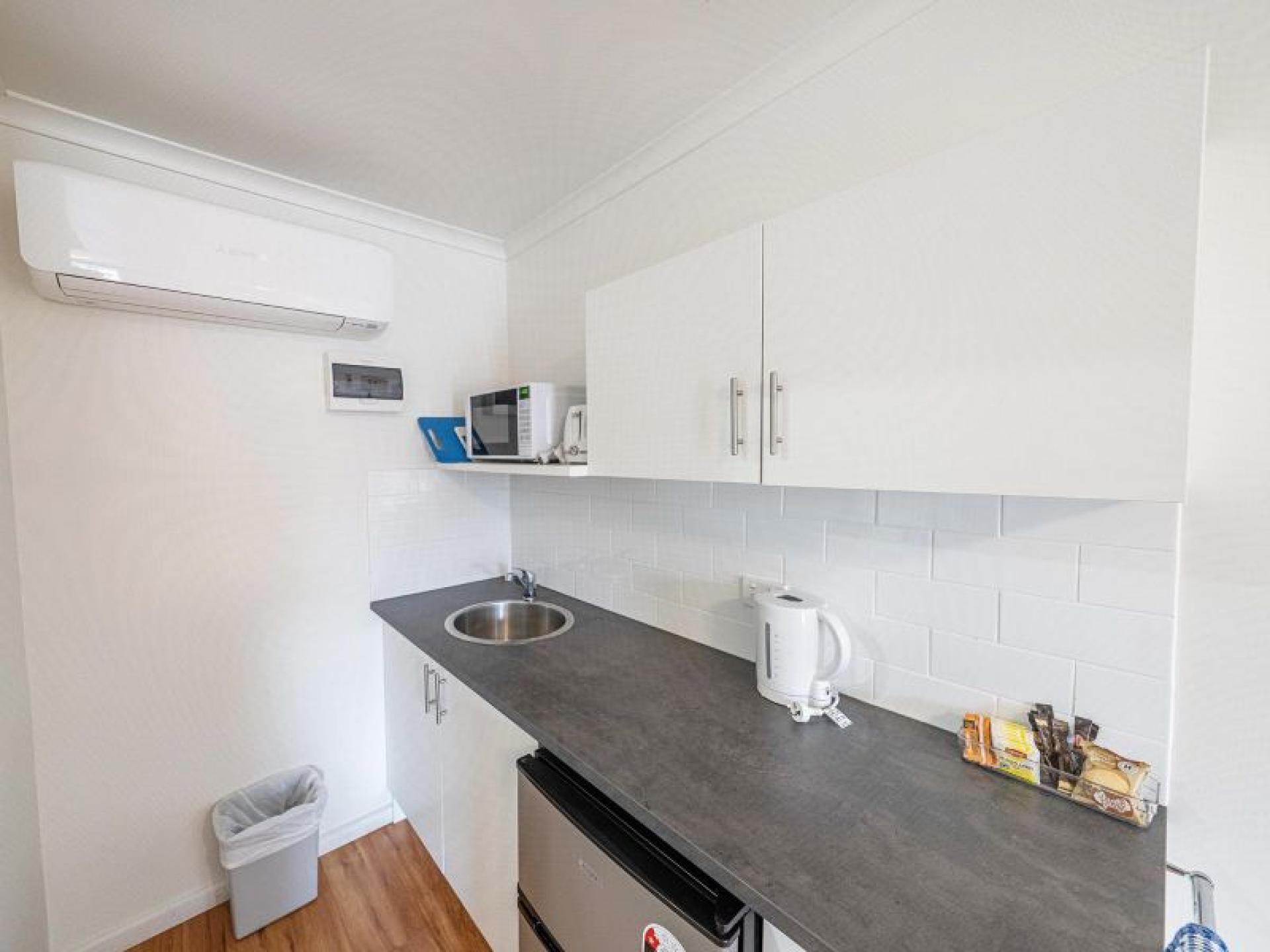 Profitable South Coast Leasehold 608466 2