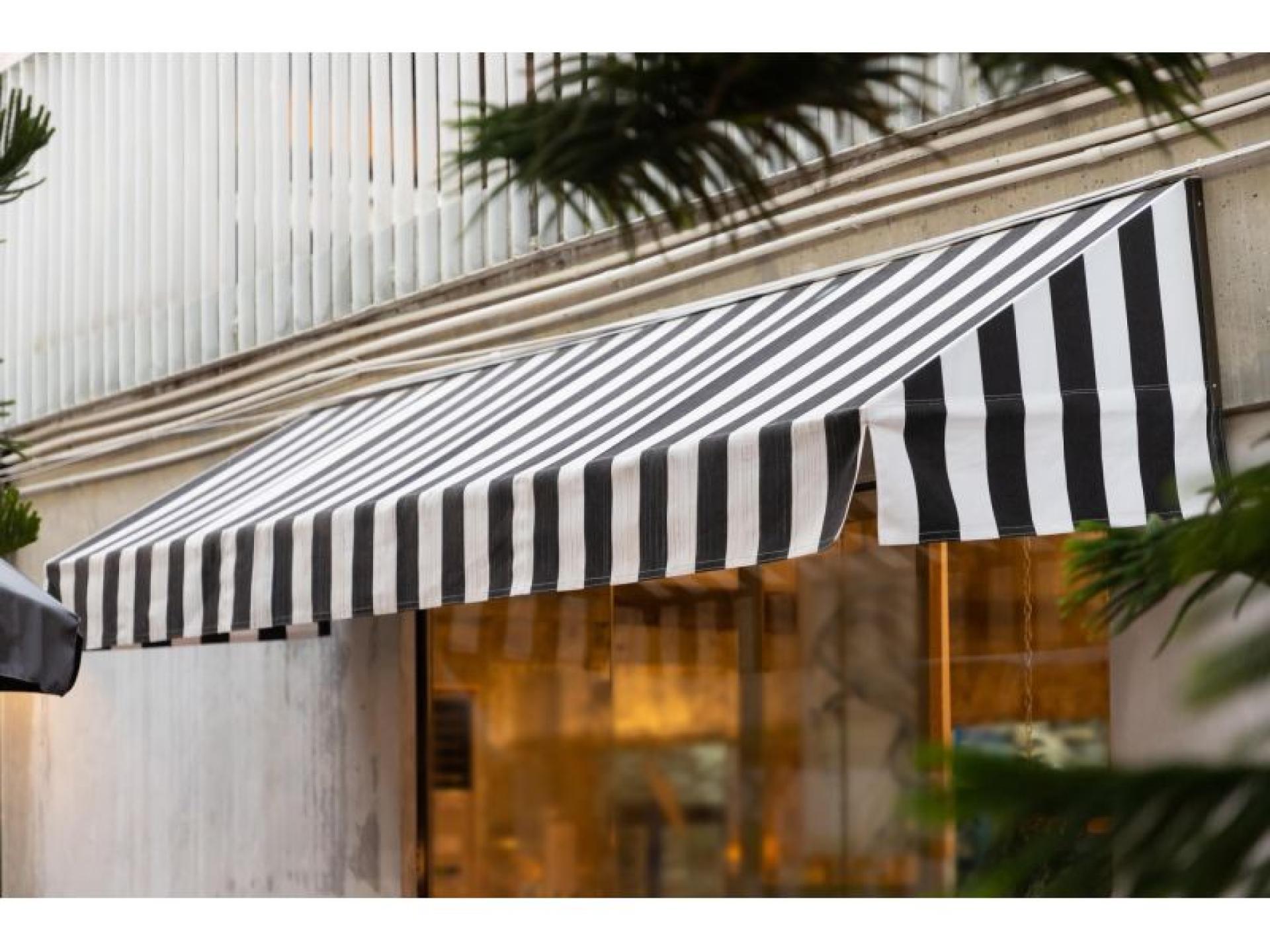 Fabrication Installation Blinds And 608980 3